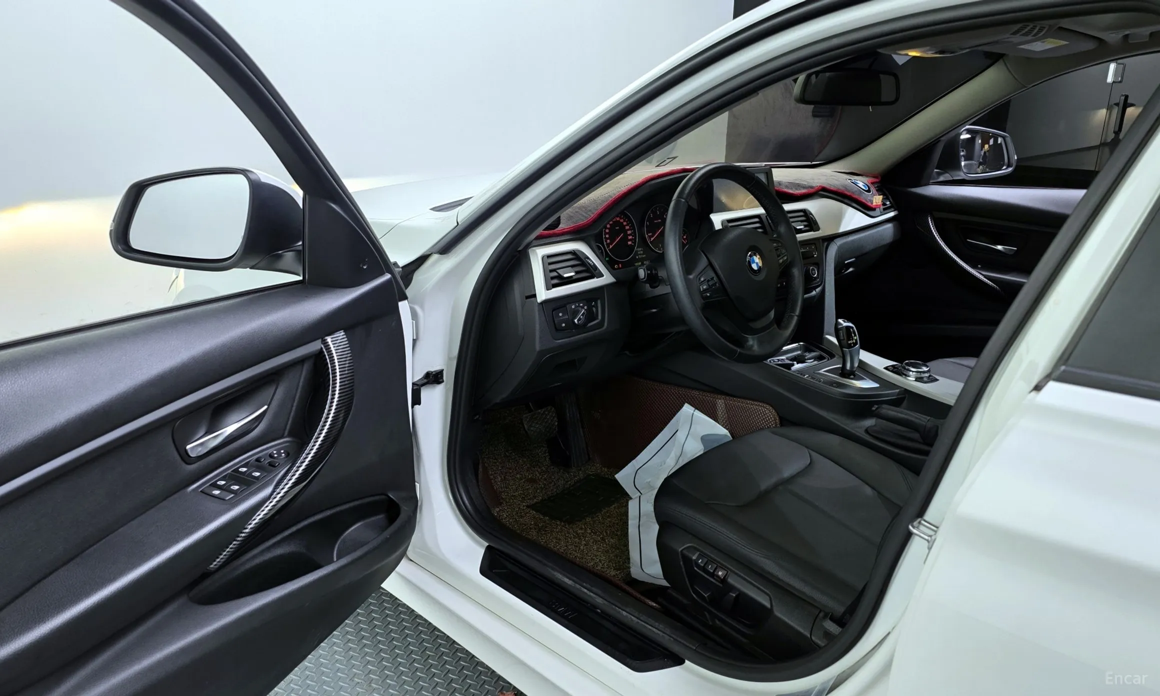 BMW 3 Series (F30) превью 10