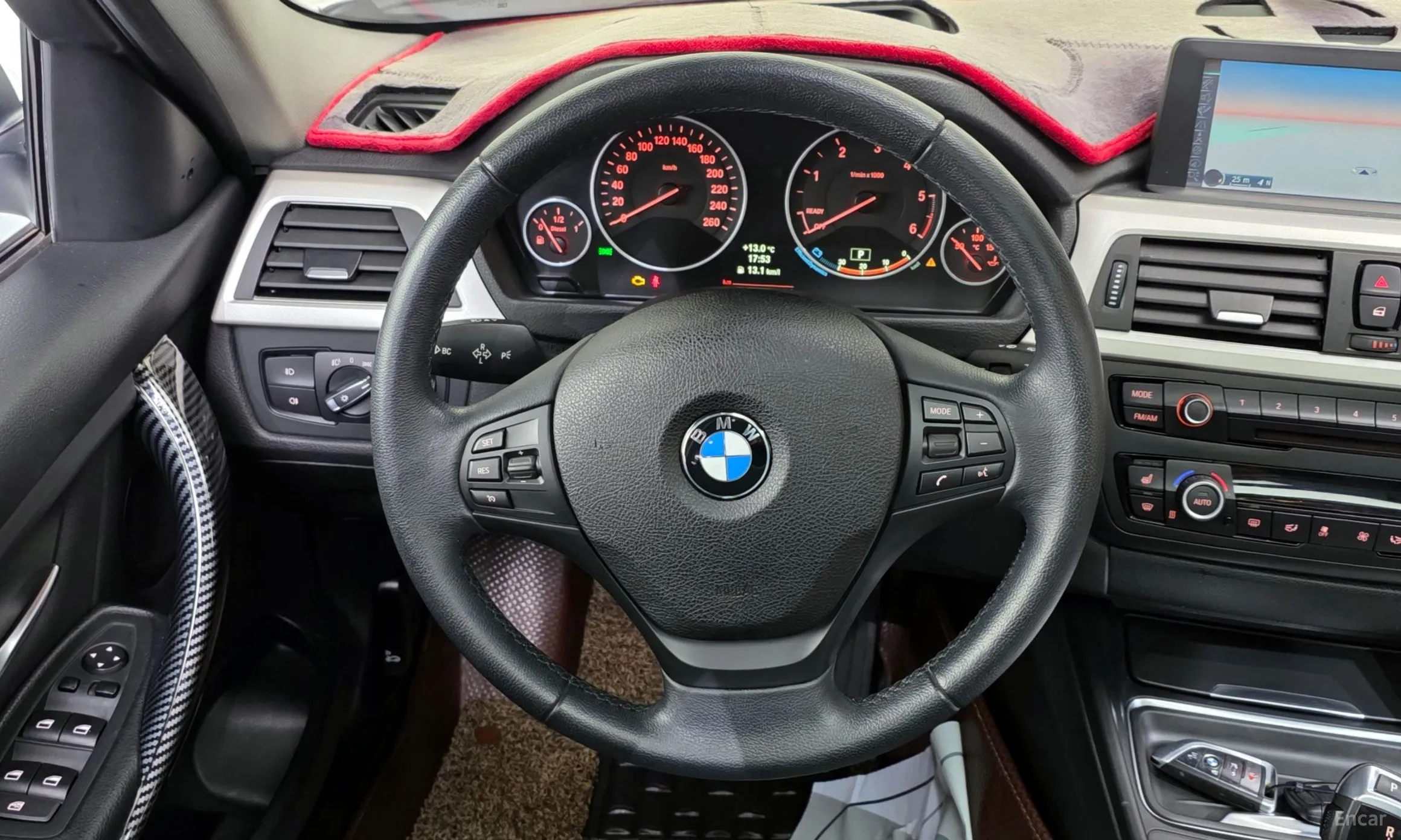 BMW 3 Series (F30) превью 13