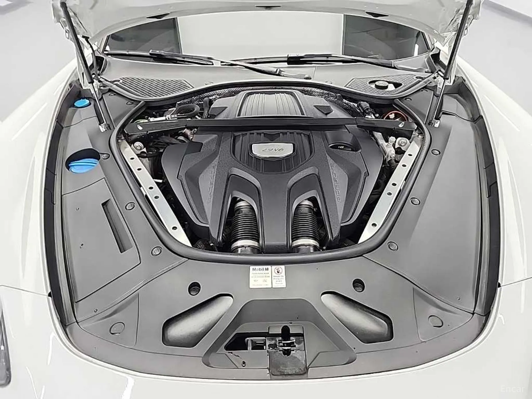 Porsche Panamera (971) превью 5