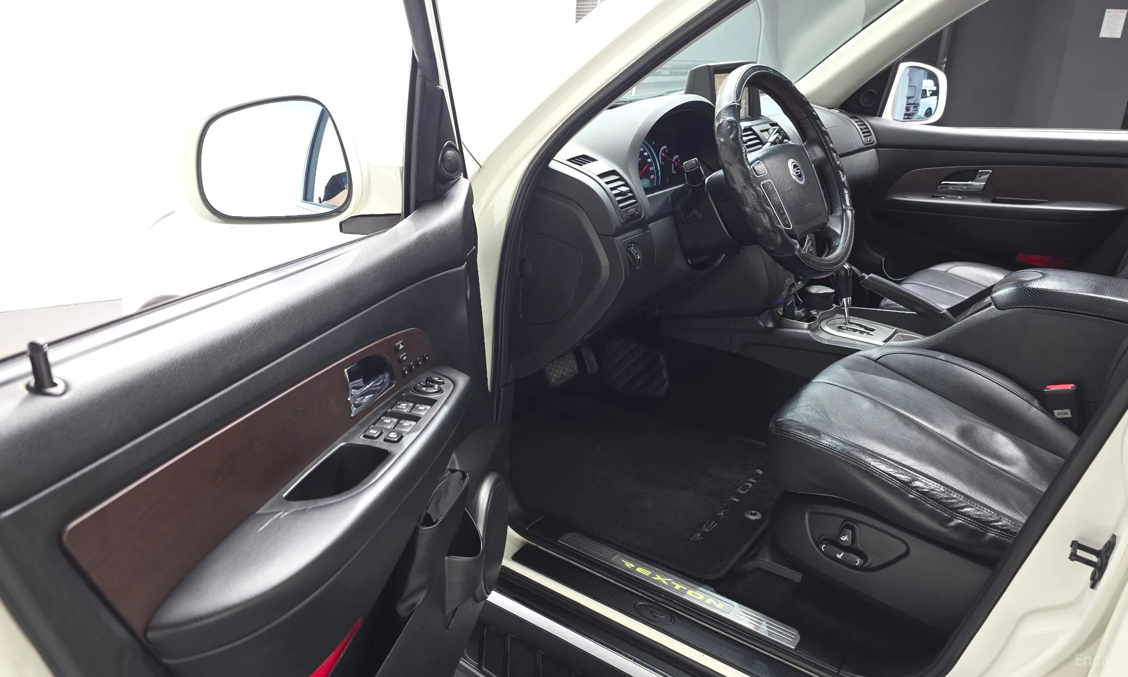 KG Mobility (SsangYong) Rexton W превью 11