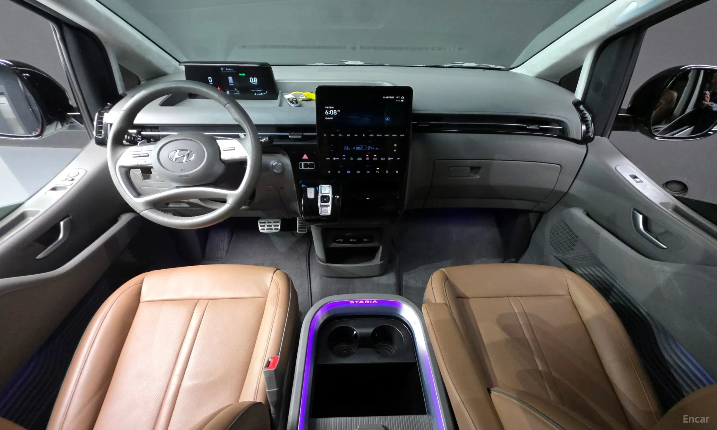 Hyundai Staria превью 7