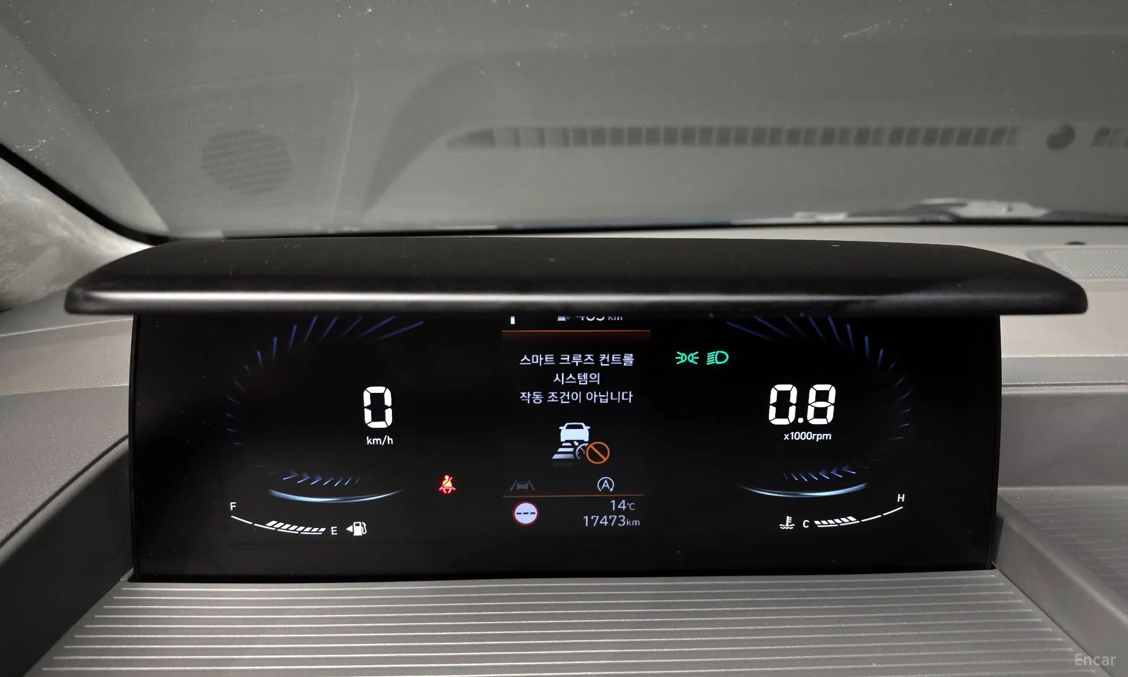 Hyundai Staria превью 8