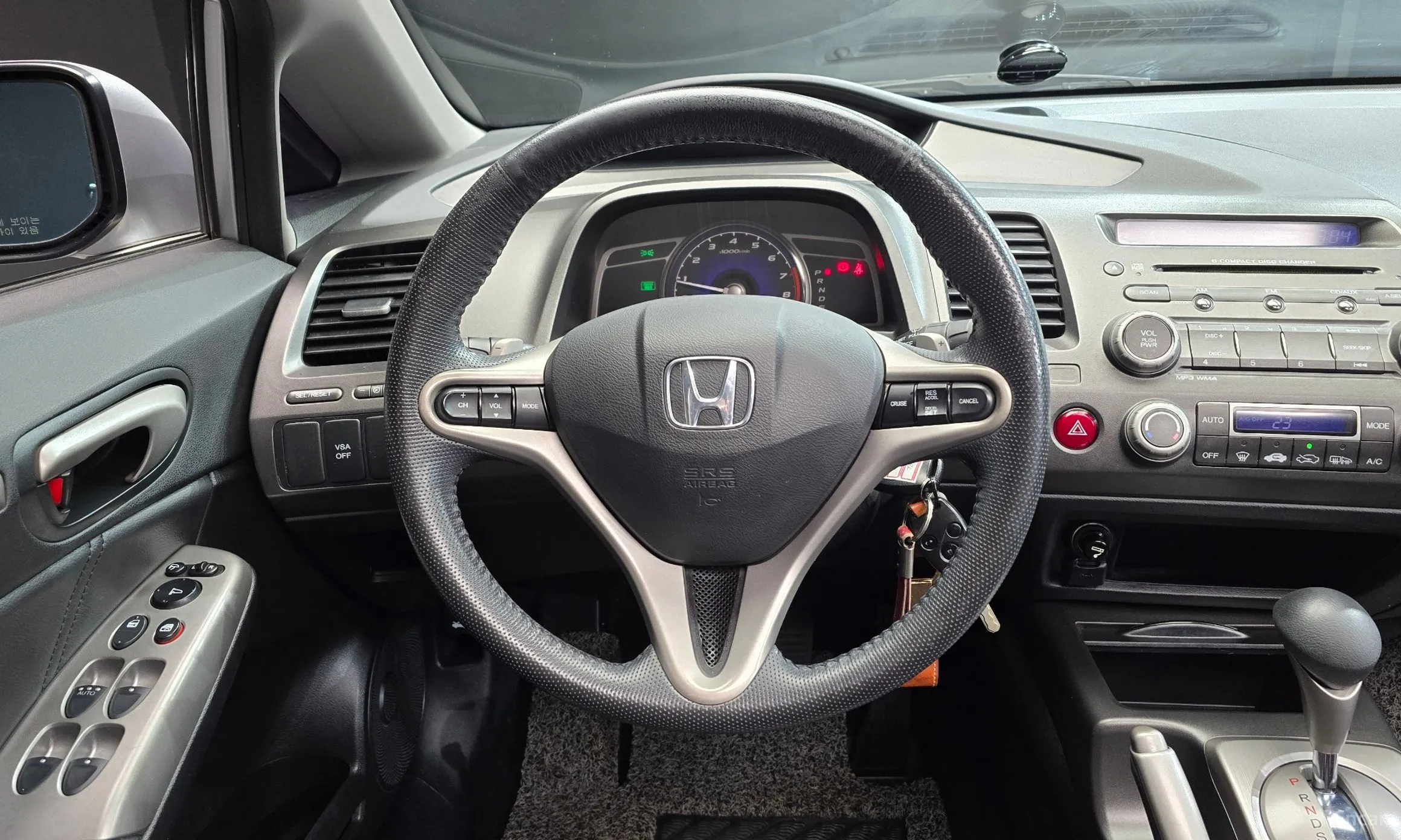 Honda Civic превью 13