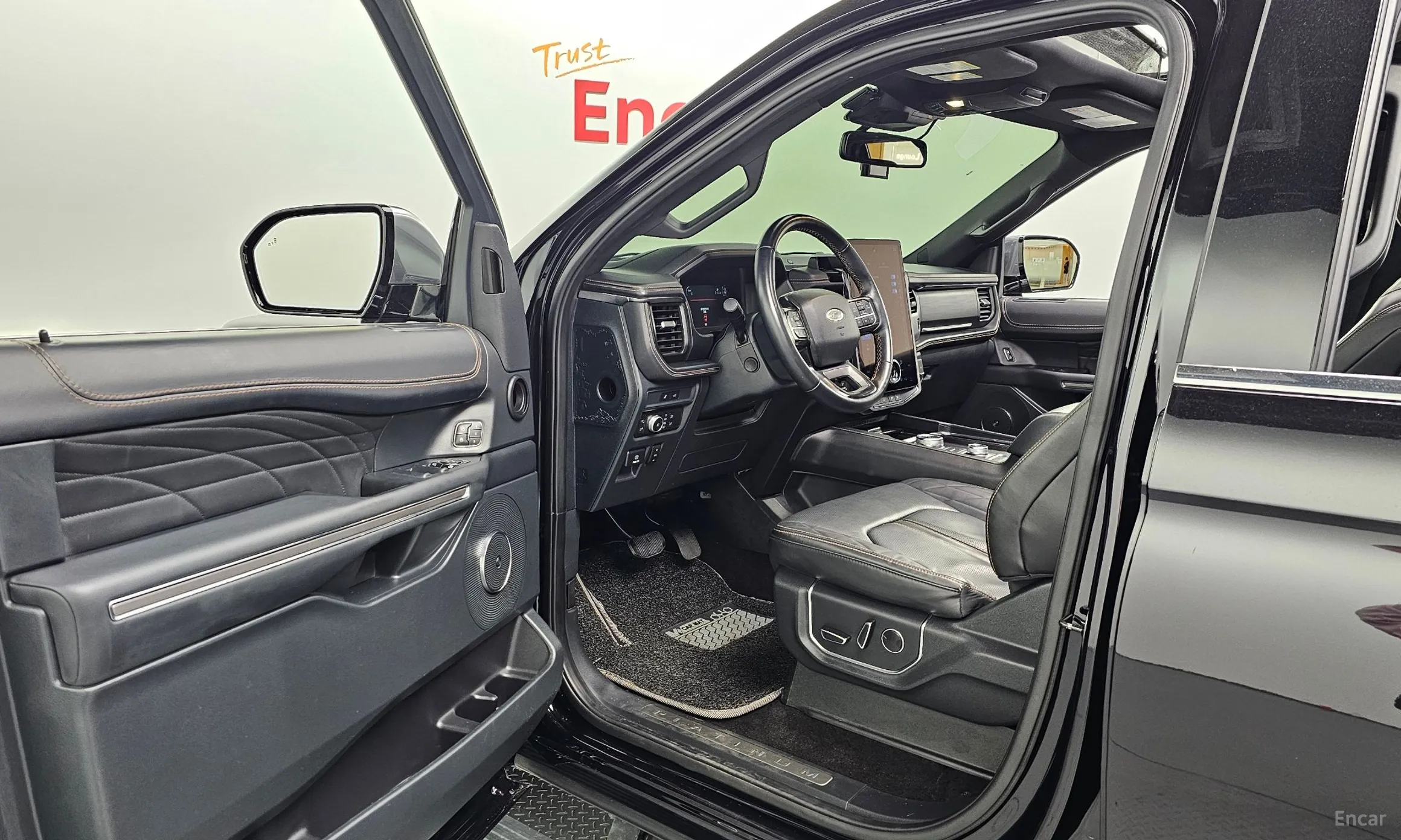 Ford Expedition превью 11