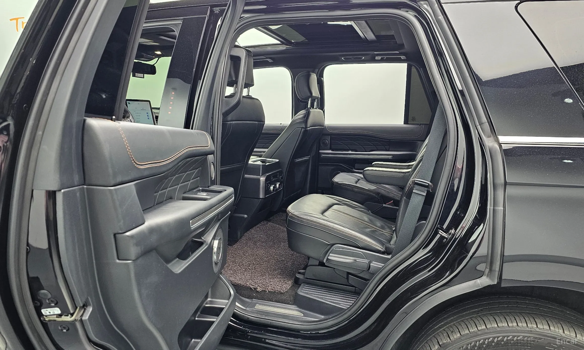 Ford Expedition превью 12