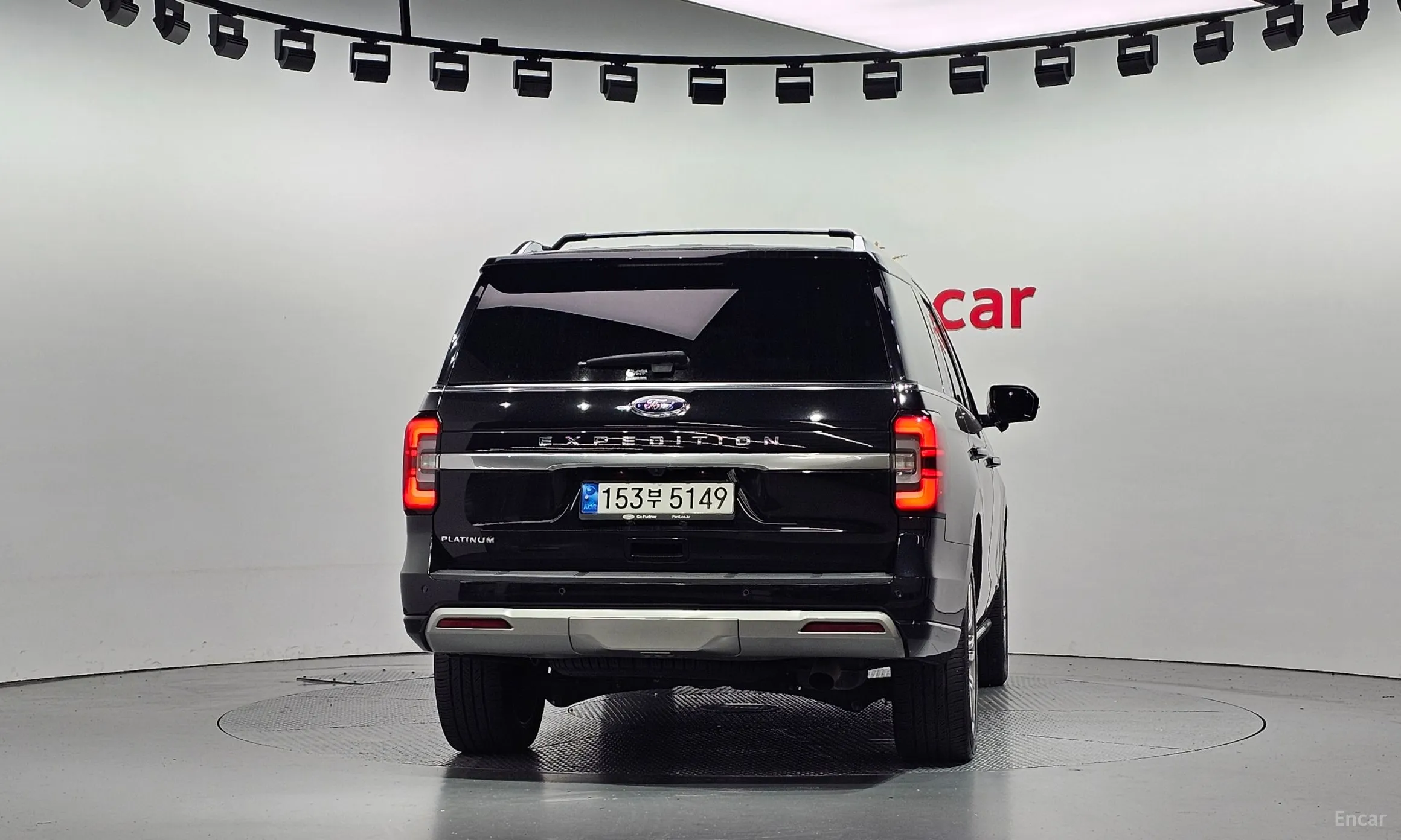 Ford Expedition превью 4