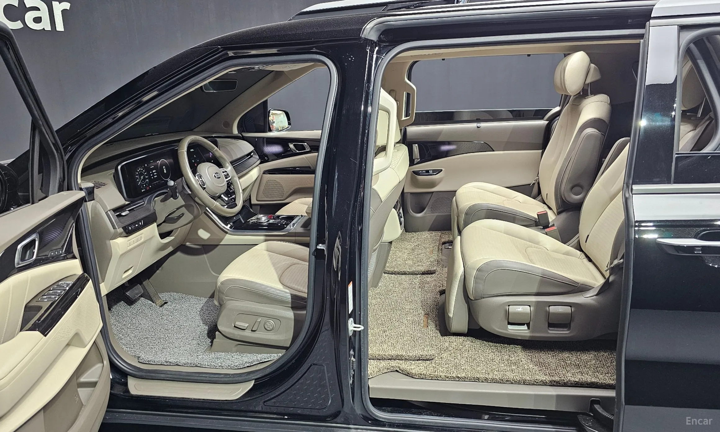 Kia Carnival Gen 4 превью 11