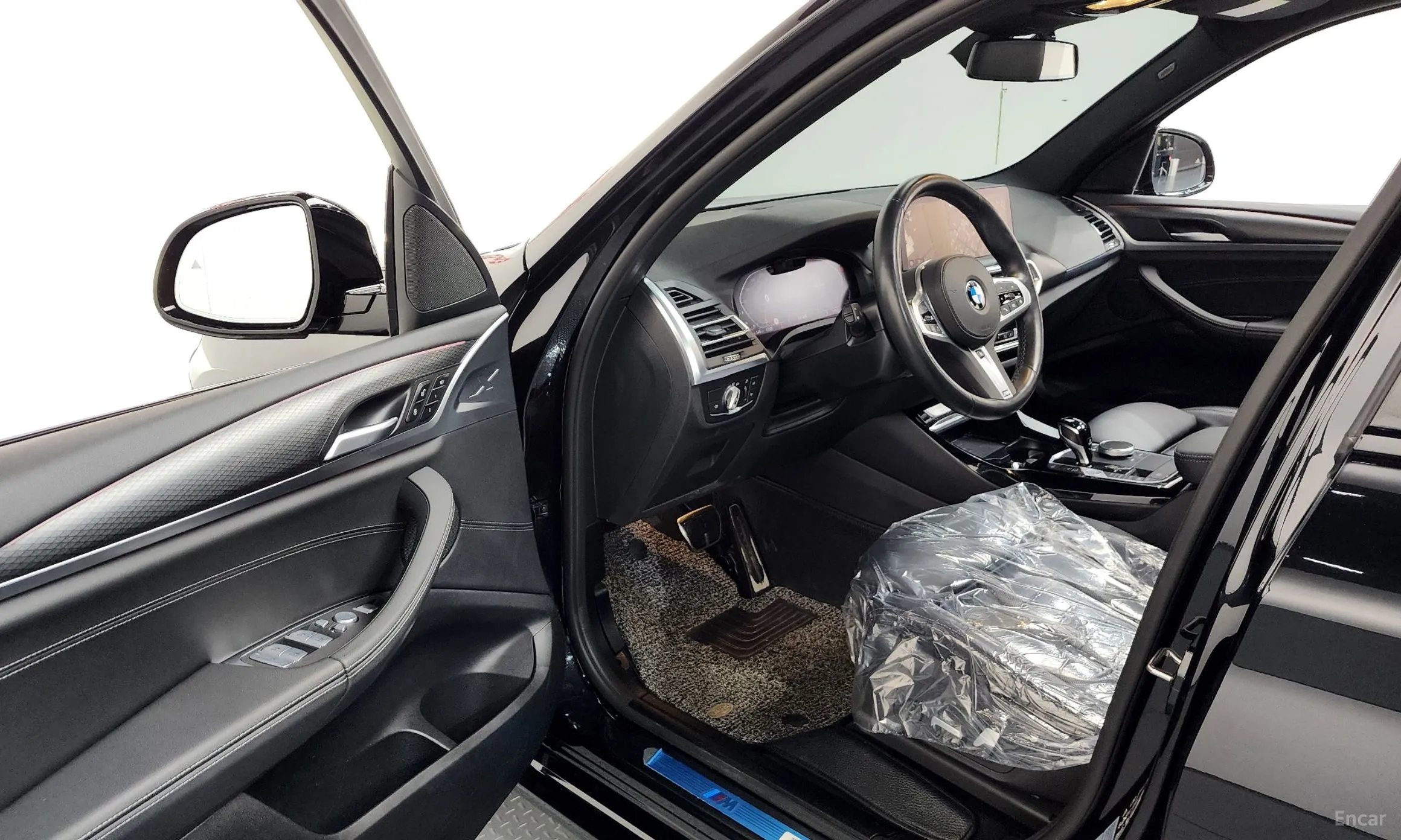 BMW X3 (G01) превью 10