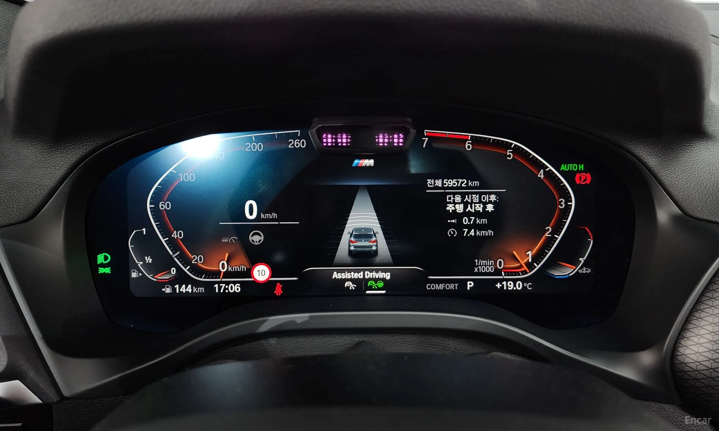 BMW X3 (G01) превью 8