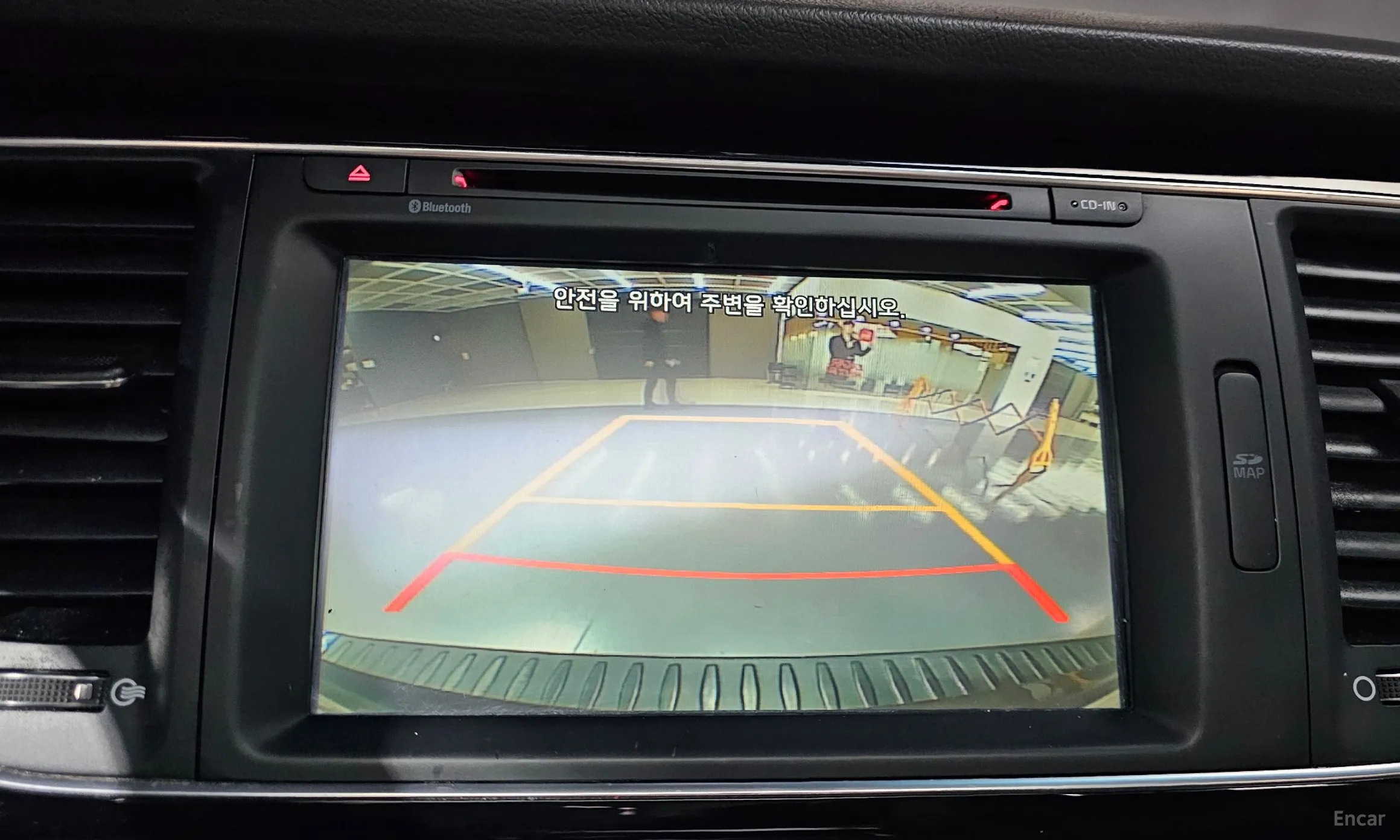 Kia Carnival превью 15