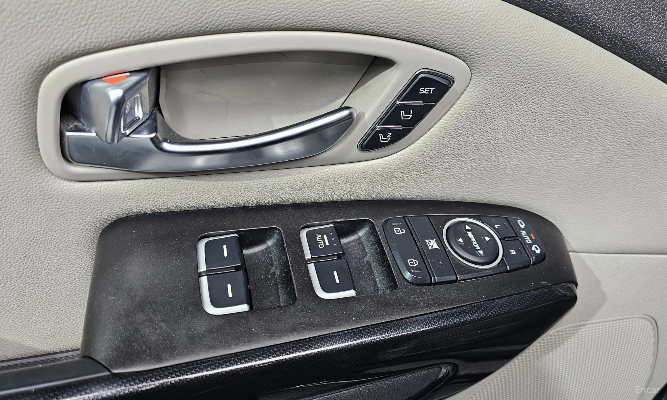 Kia Carnival превью 17