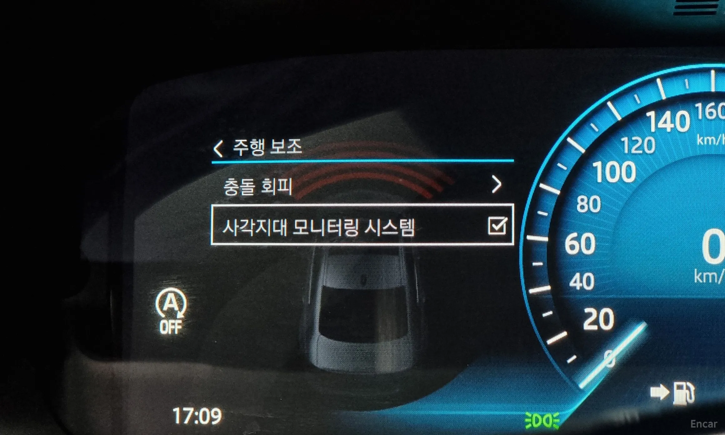 Jaguar XF (x260) превью 16