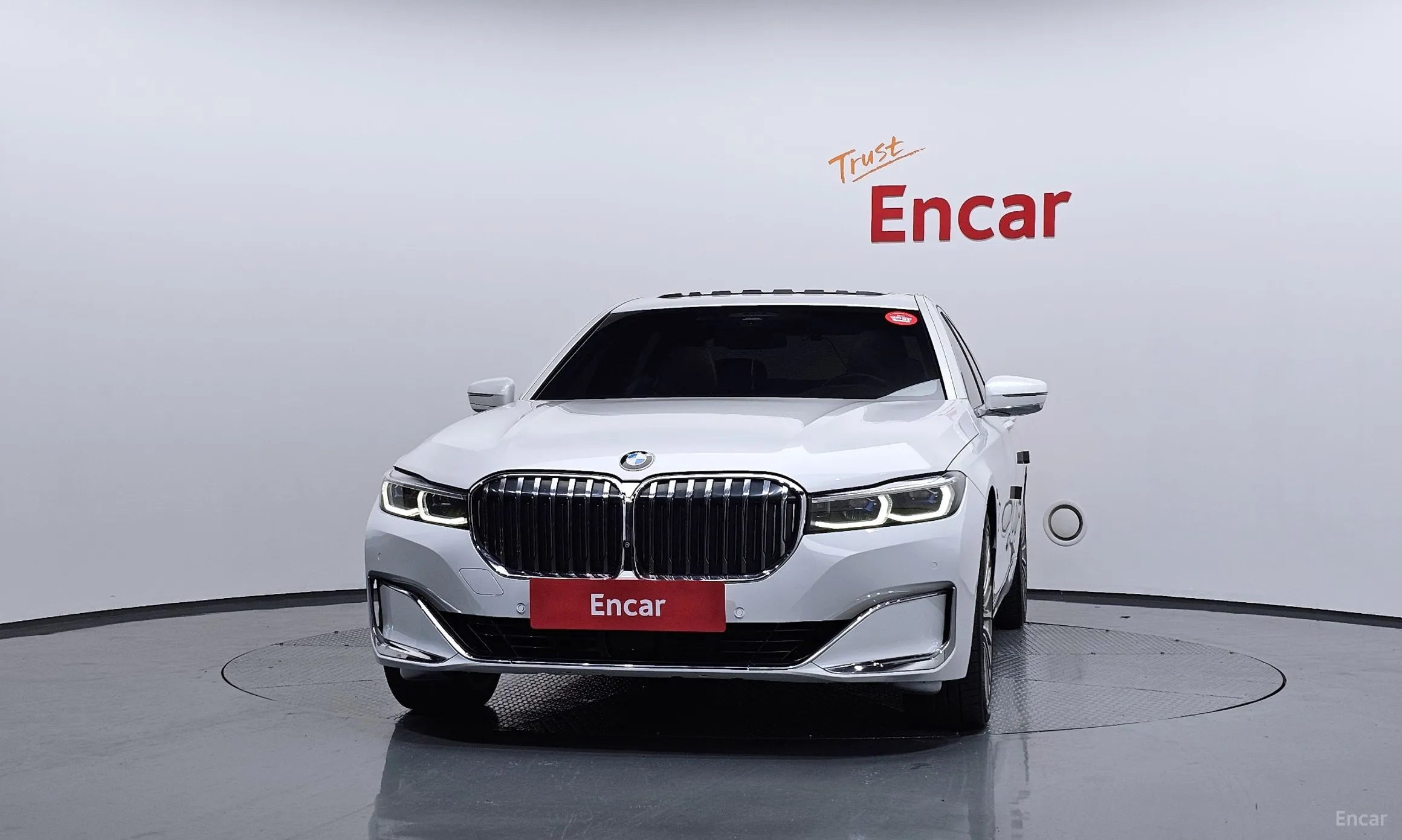 BMW 7 Series (G11) превью 3