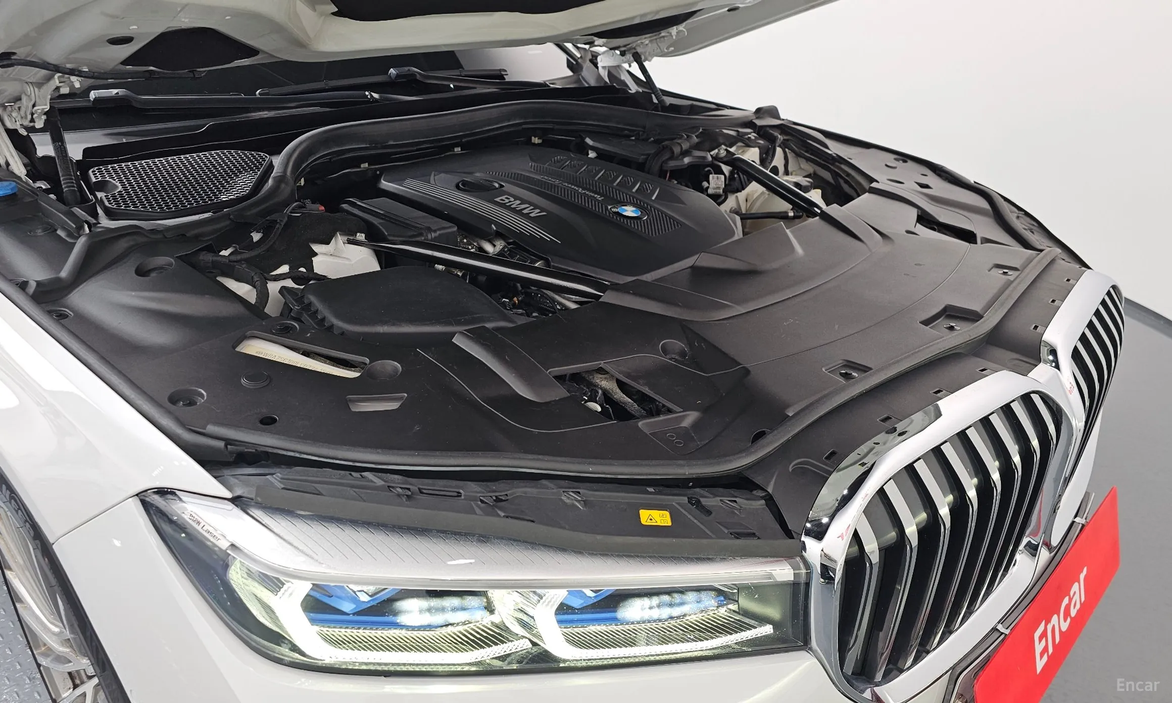 BMW 7 Series (G11) превью 6