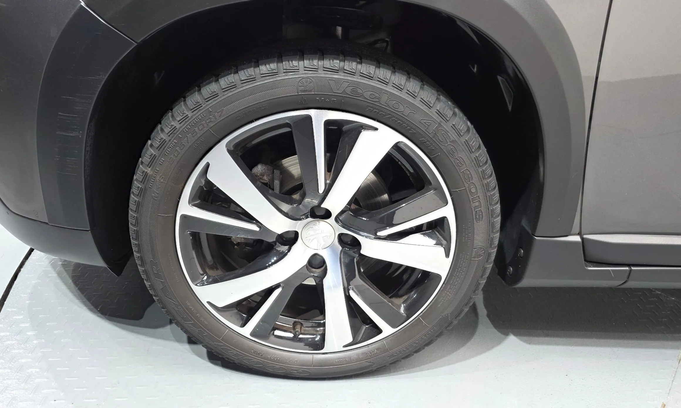 Peugeot 2008. превью 5
