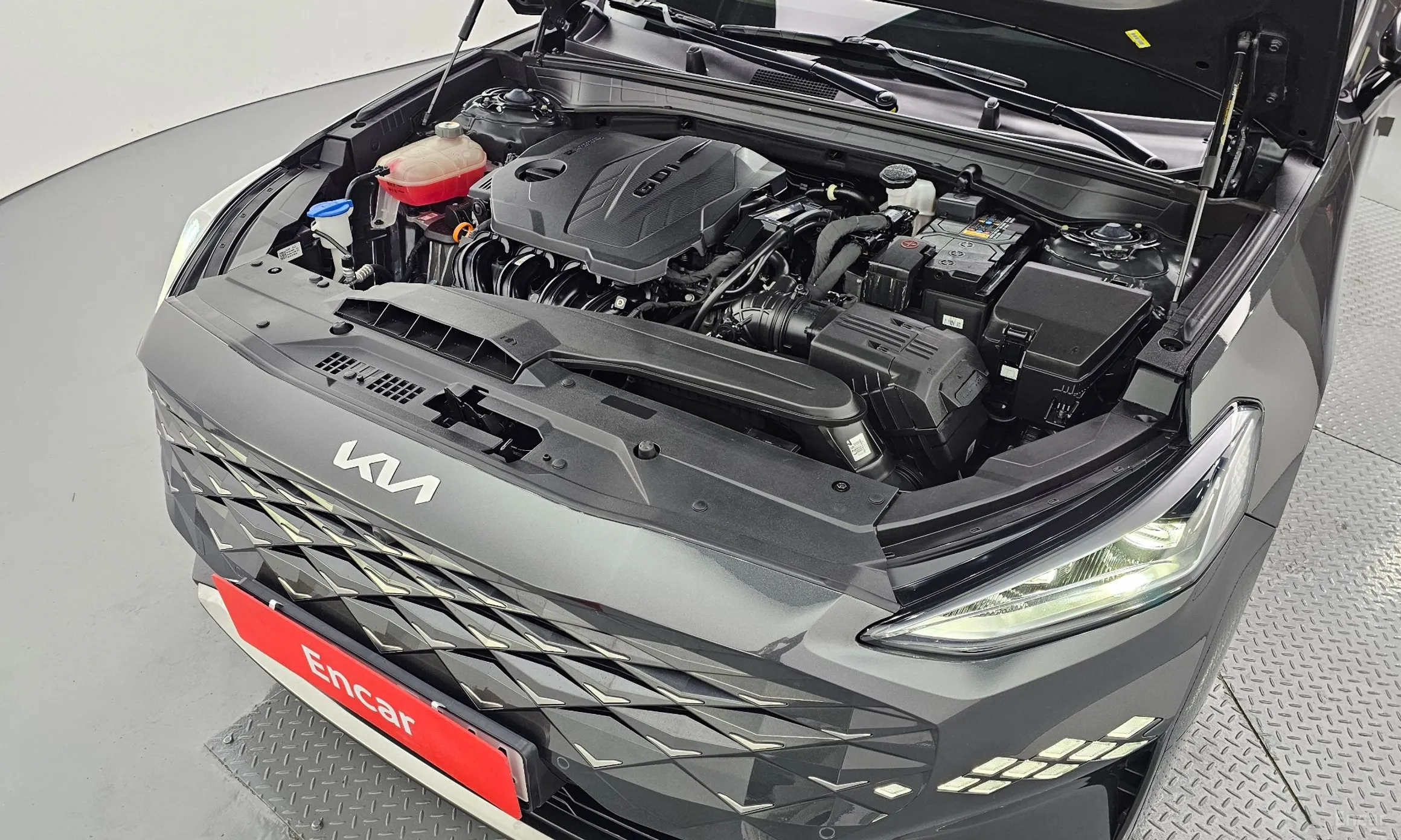 Kia K8 превью 6