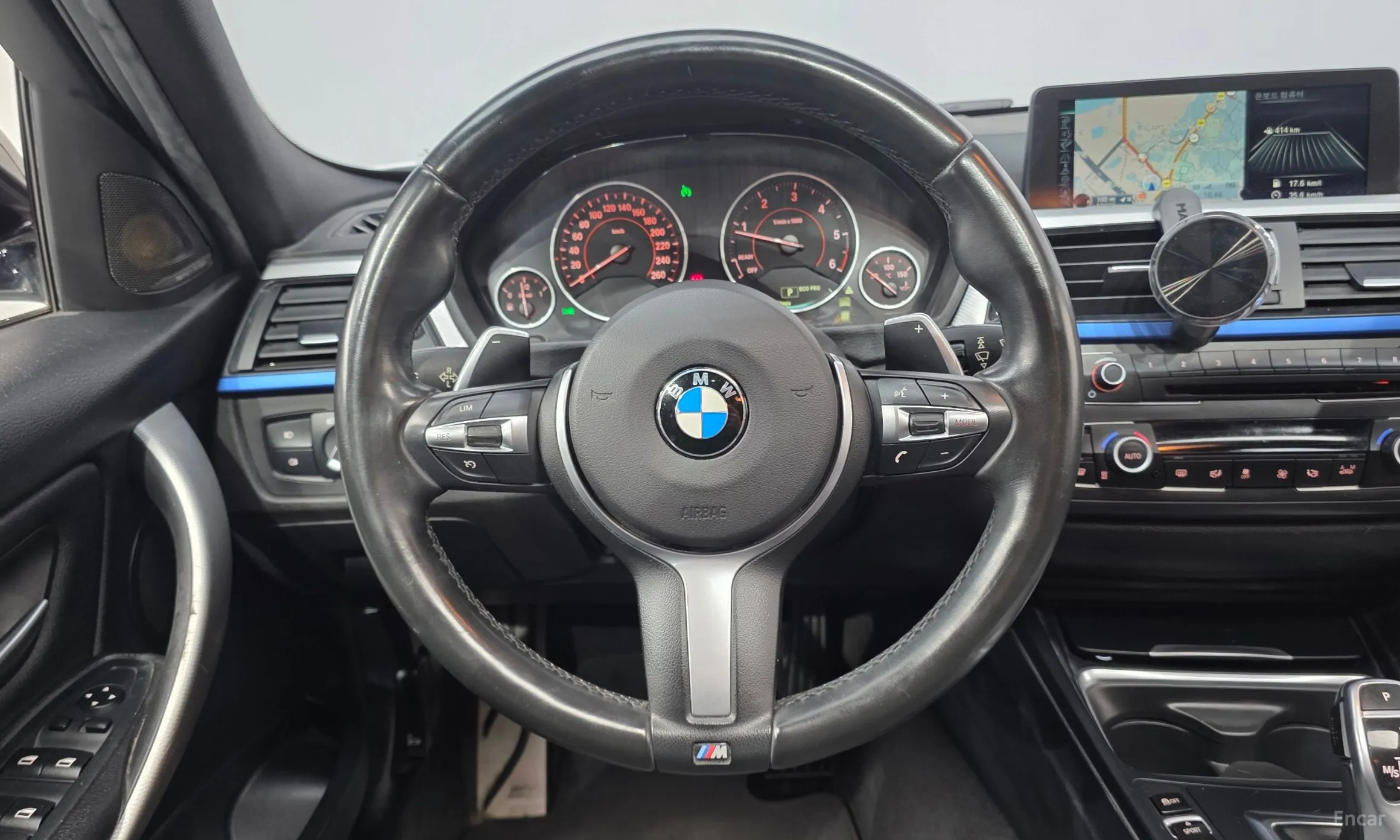 BMW 3 Series (F30) превью 13