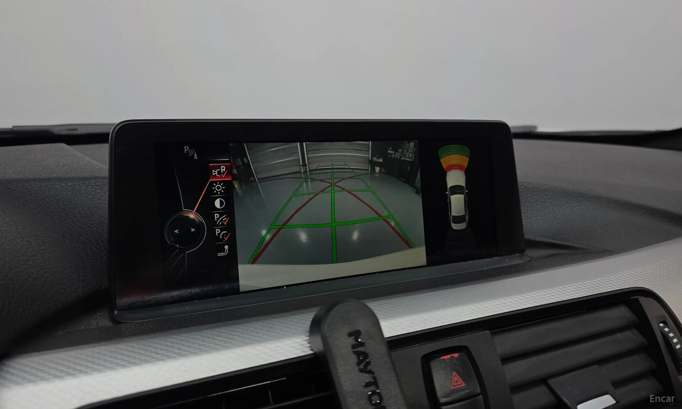 BMW 3 Series (F30) превью 15