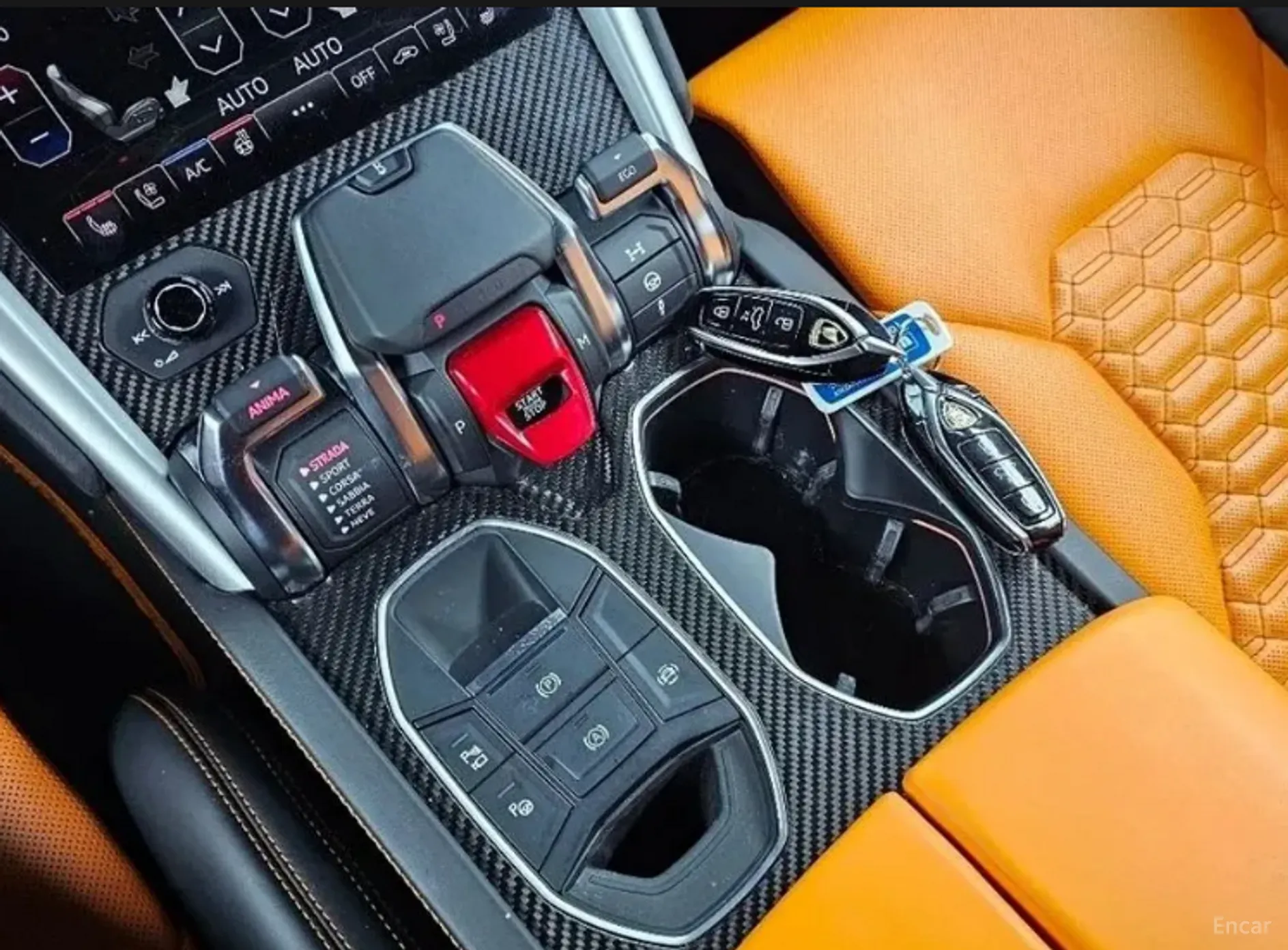 Lamborghini Urus превью 8