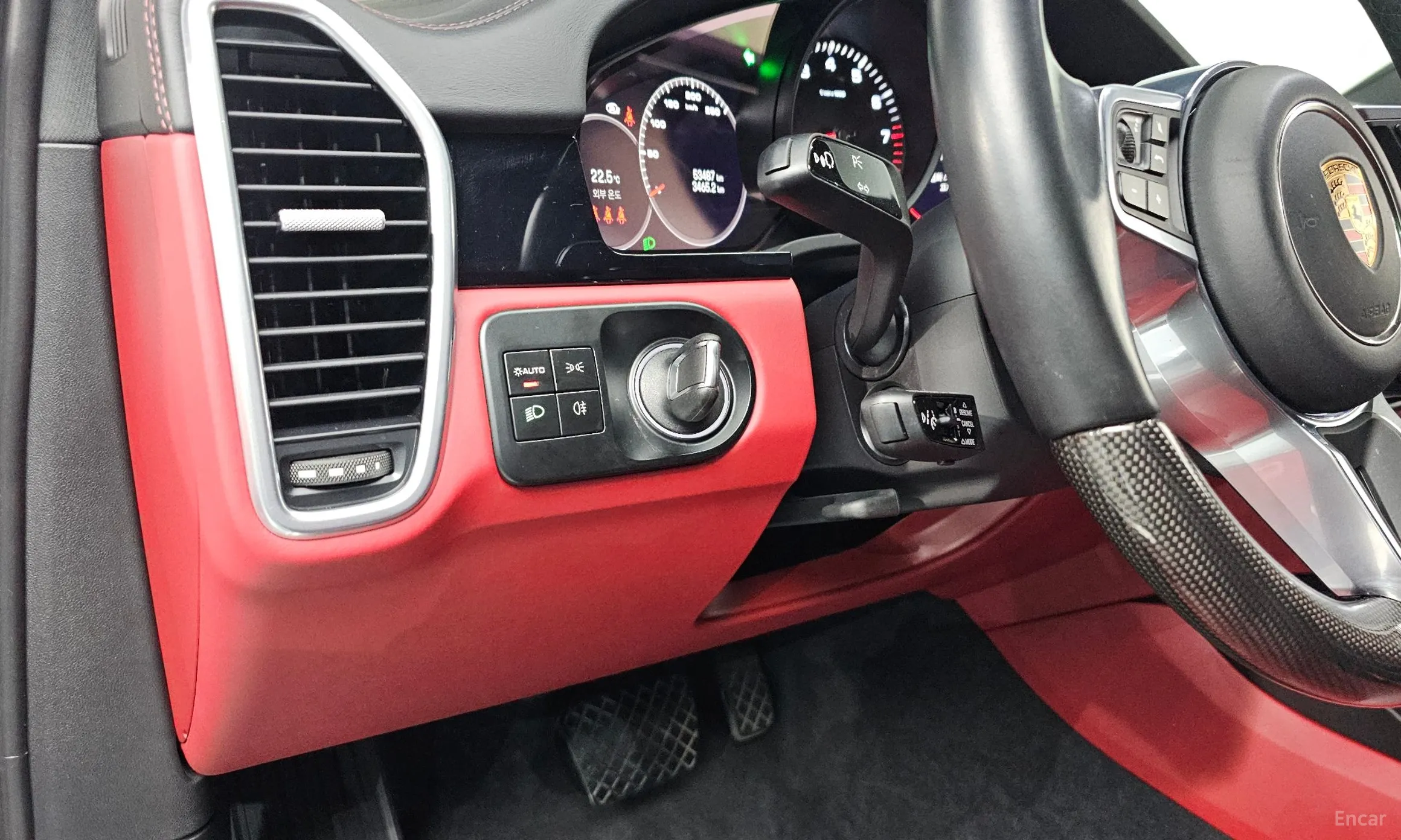 Porsche Cayenne (PO536) превью 13