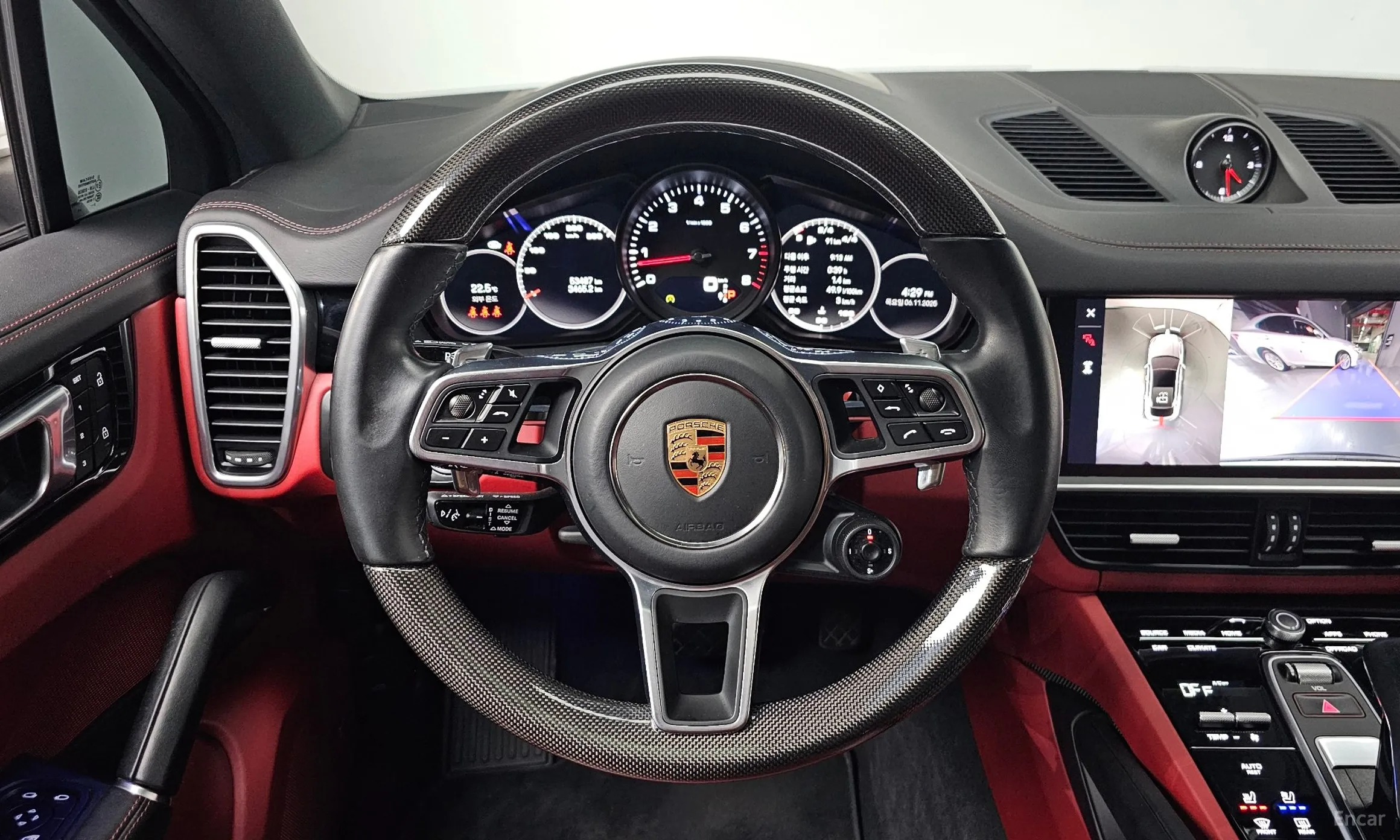 Porsche Cayenne (PO536) превью 14