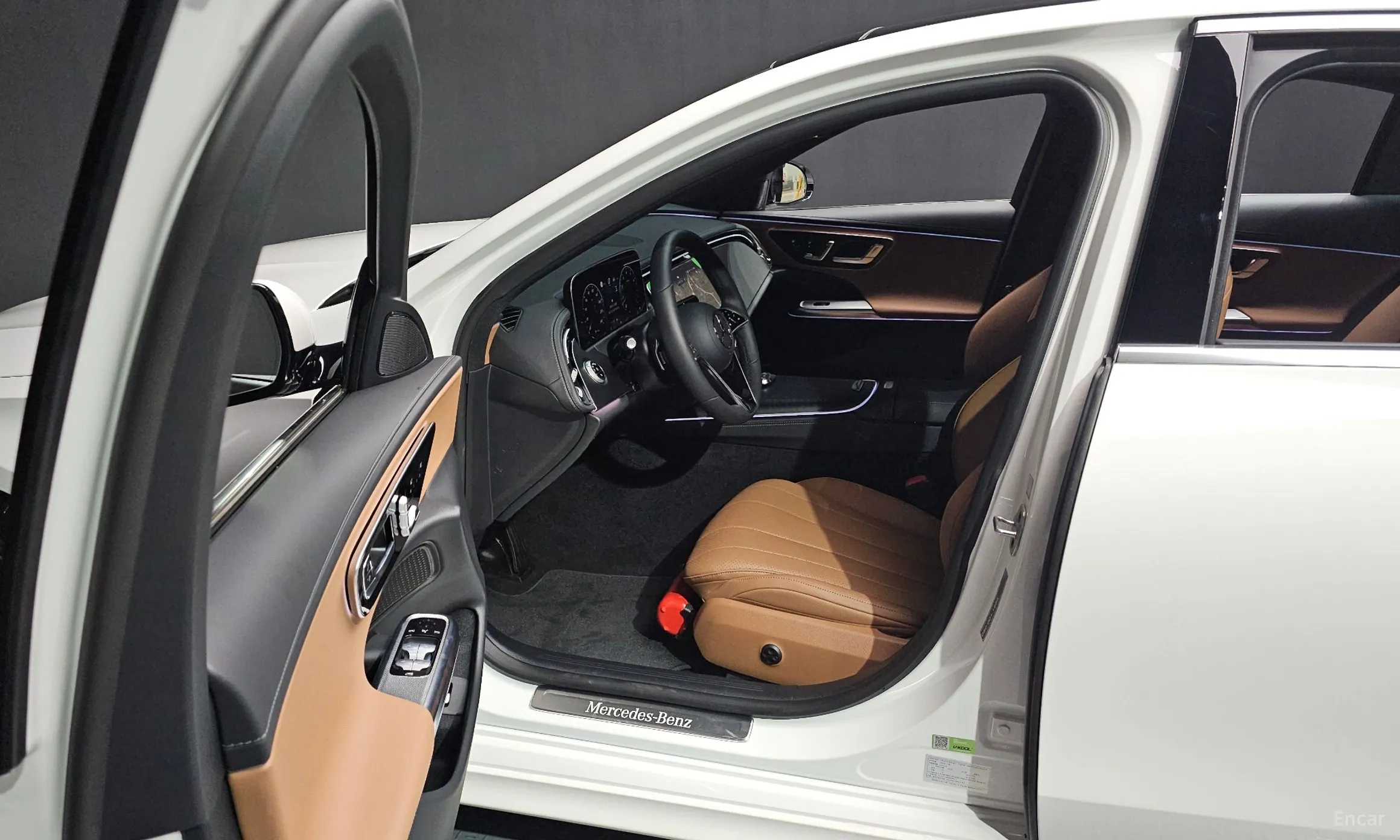 Mercedes Benz E-Class W214 превью 10