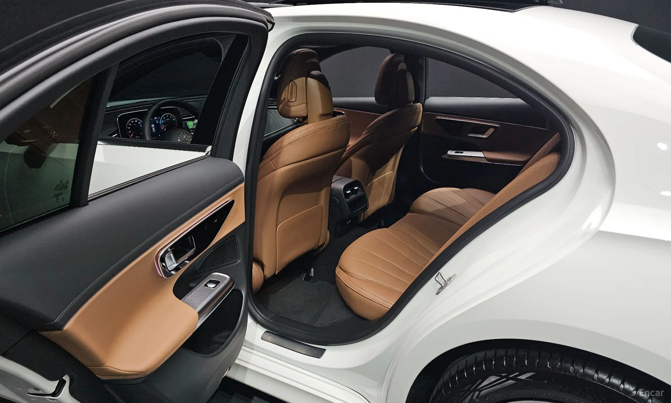 Mercedes Benz E-Class W214 превью 12