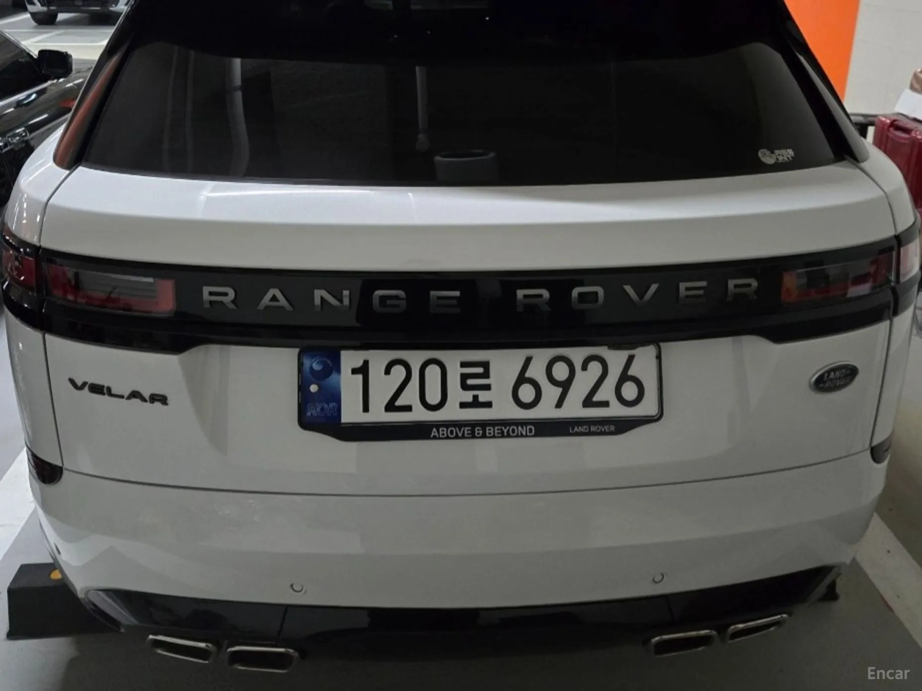 Land Rover Range Rover Bella превью 3