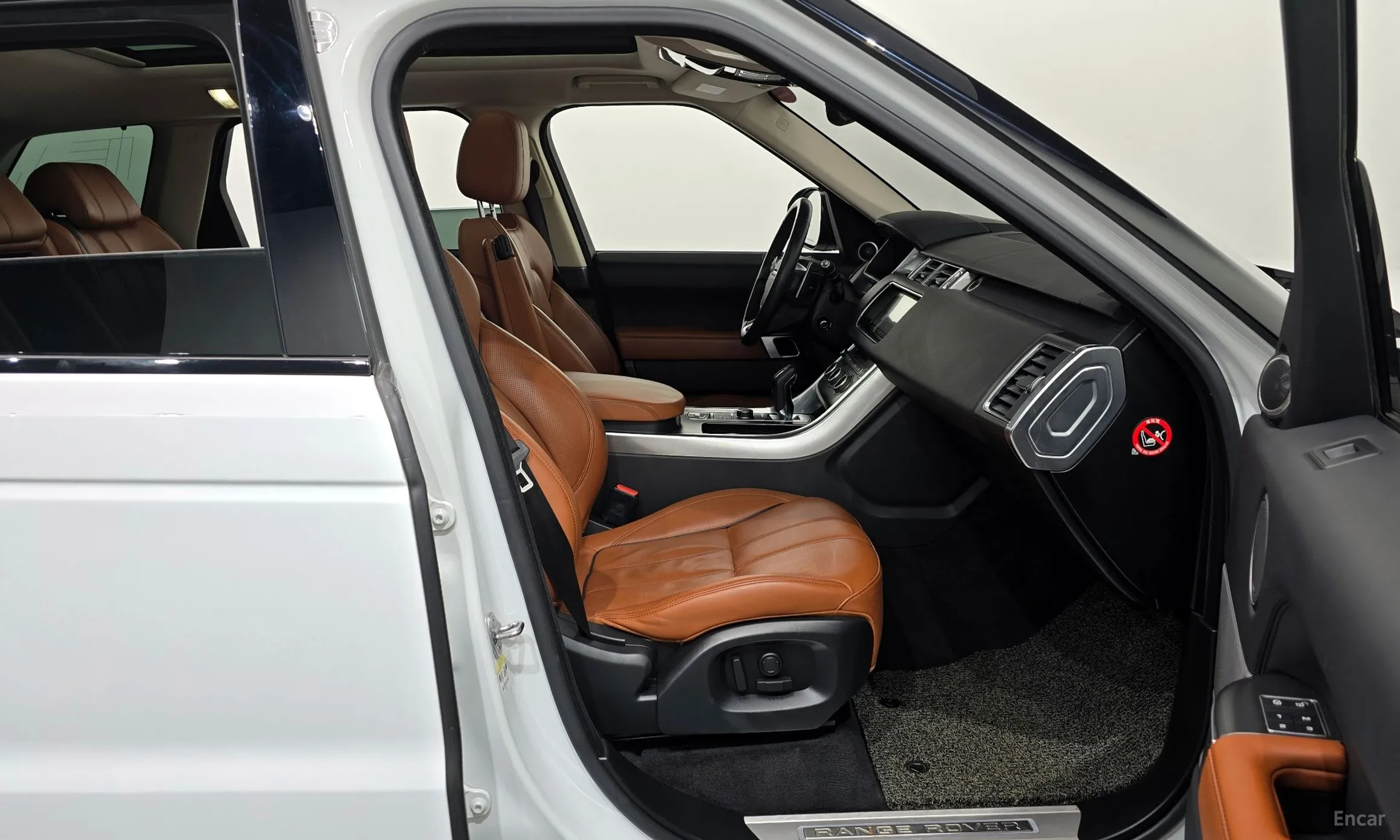 Land Rover Range Rover Sport 2nd Generation превью 11