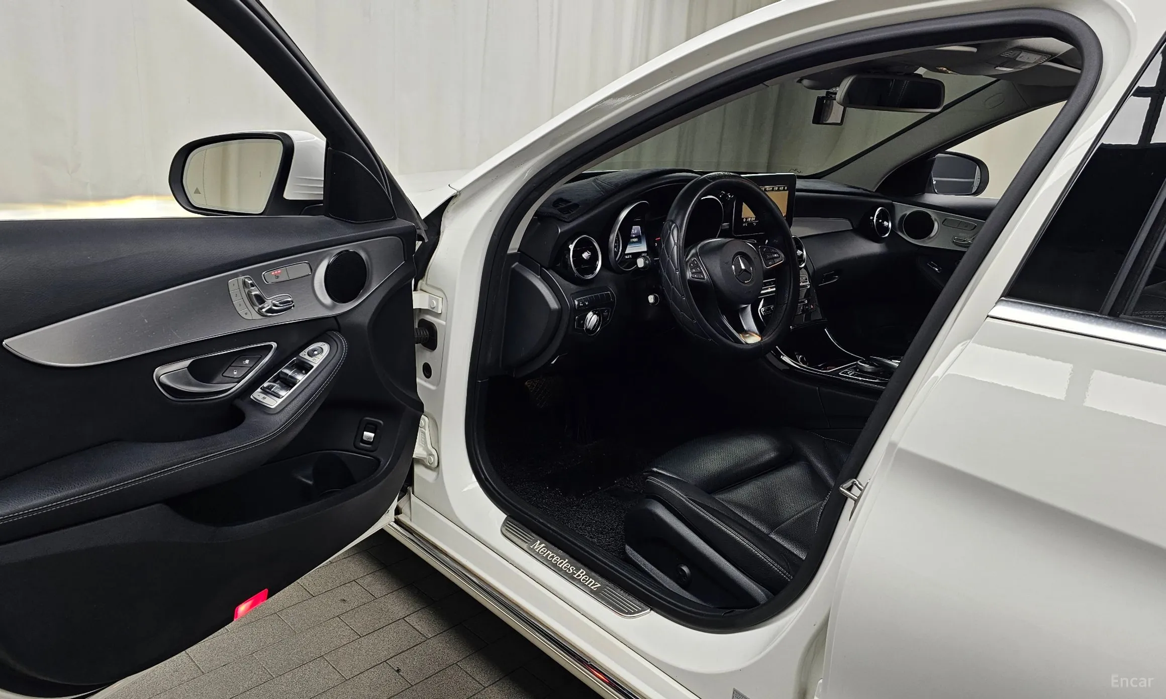 Mercedes Benz C-Class W205 превью 10