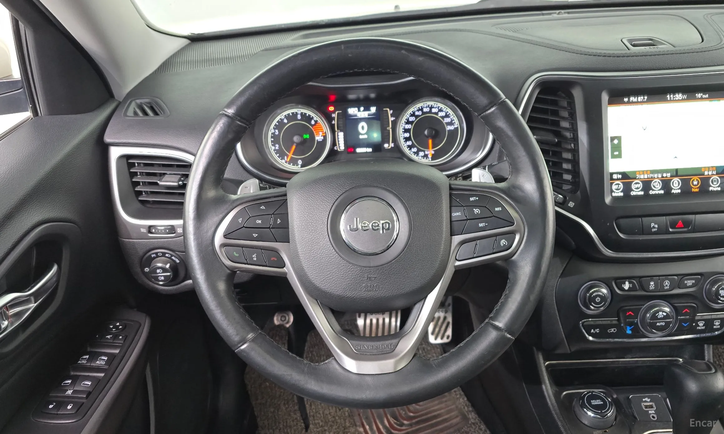 Jeep Cherokee (KL) превью 13
