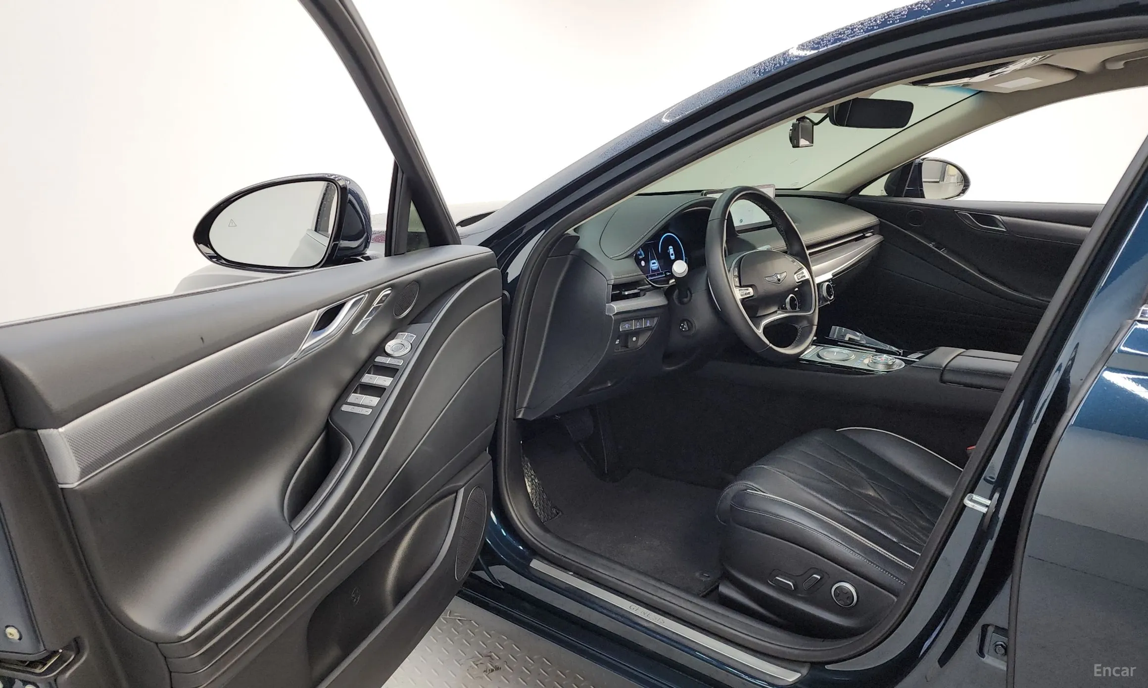 Genesis G80 (RG3) превью 10