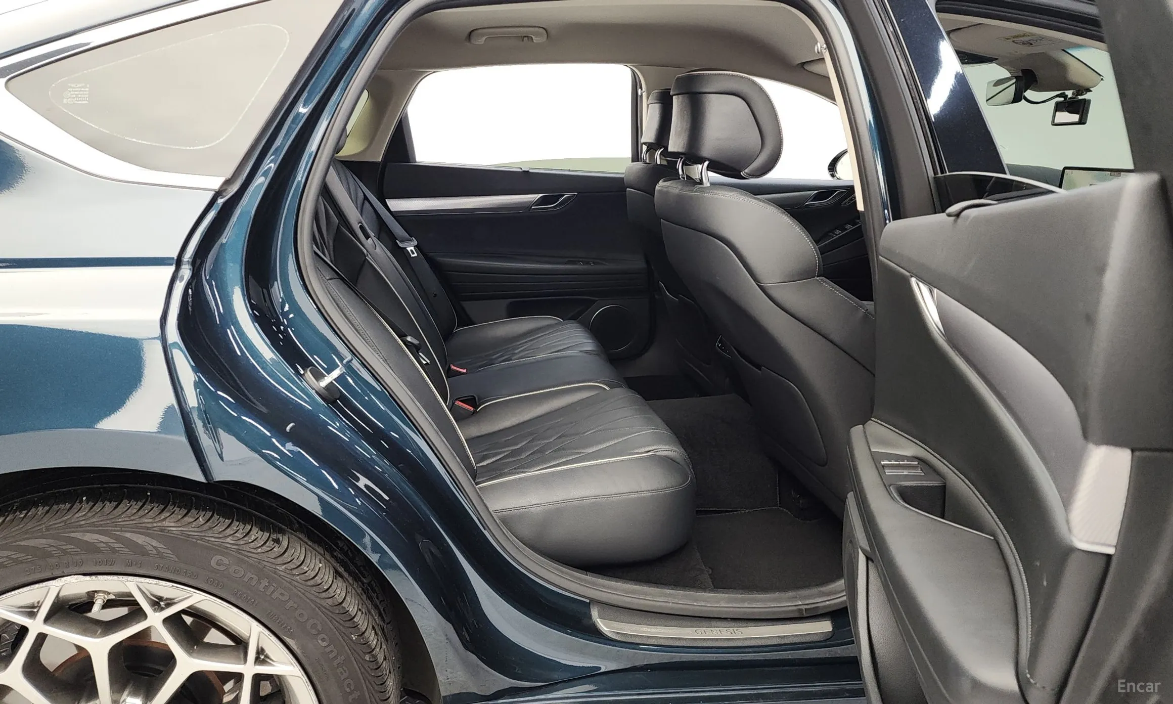 Genesis G80 (RG3) превью 12