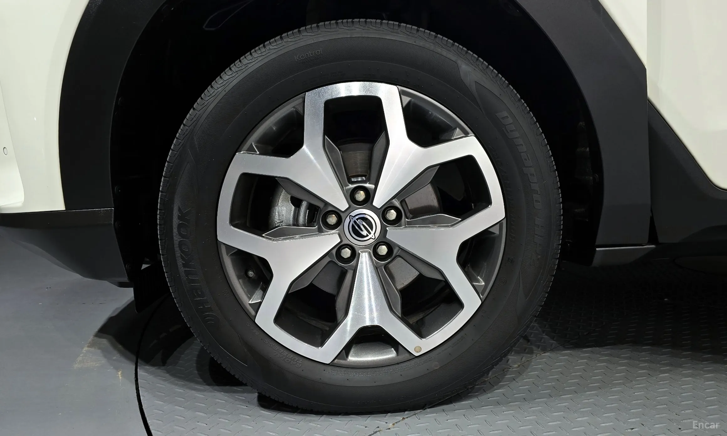 KG Mobility (SsangYong) Torres превью 5