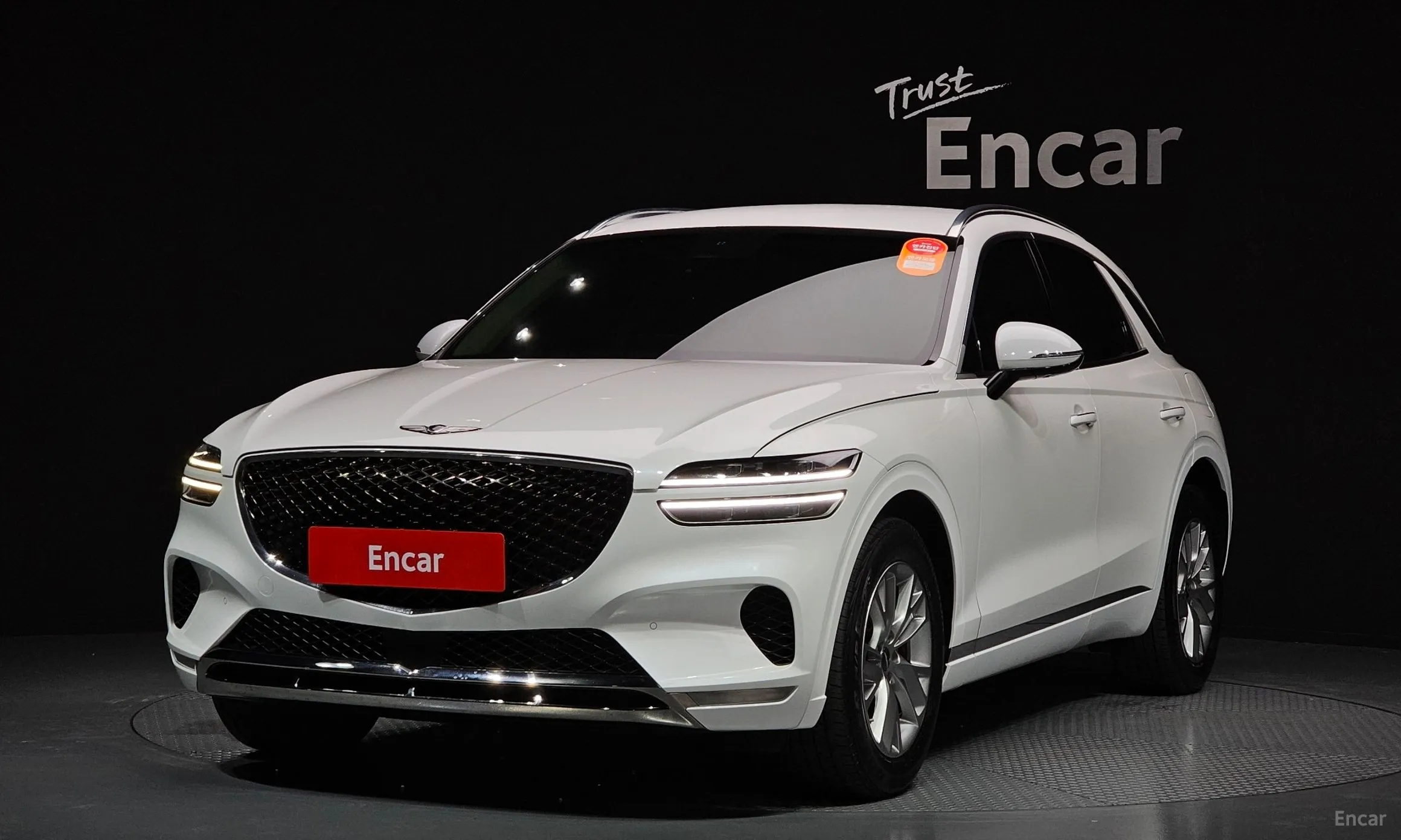 Genesis GV70 превью 20