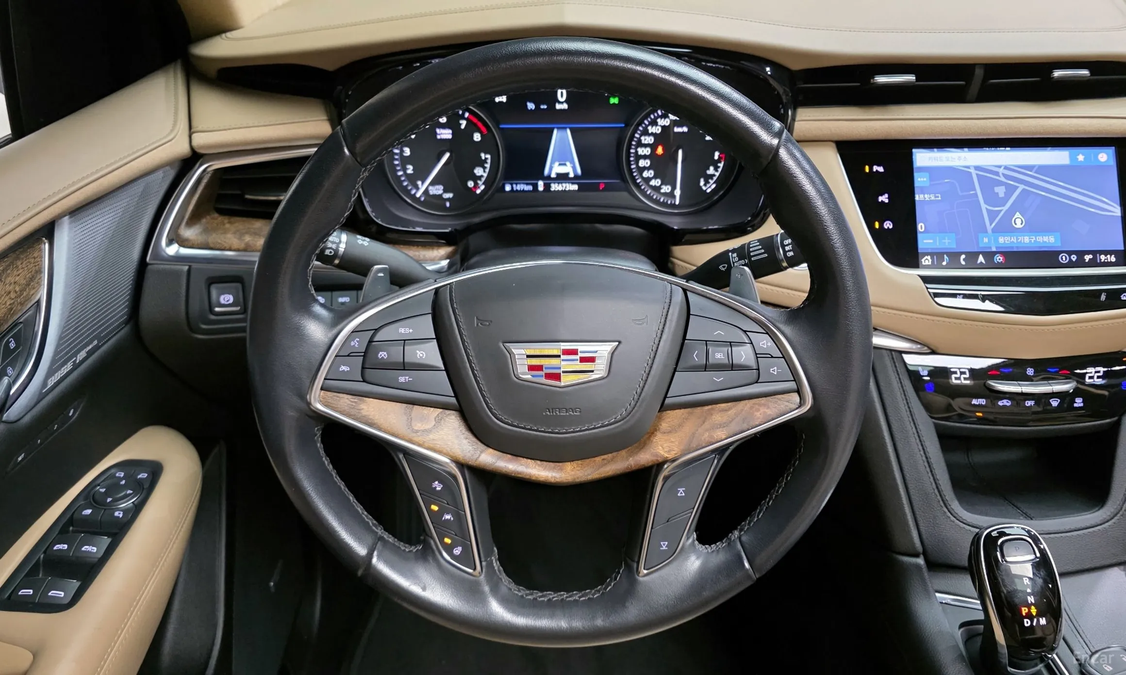 Cadillac XT5 превью 13