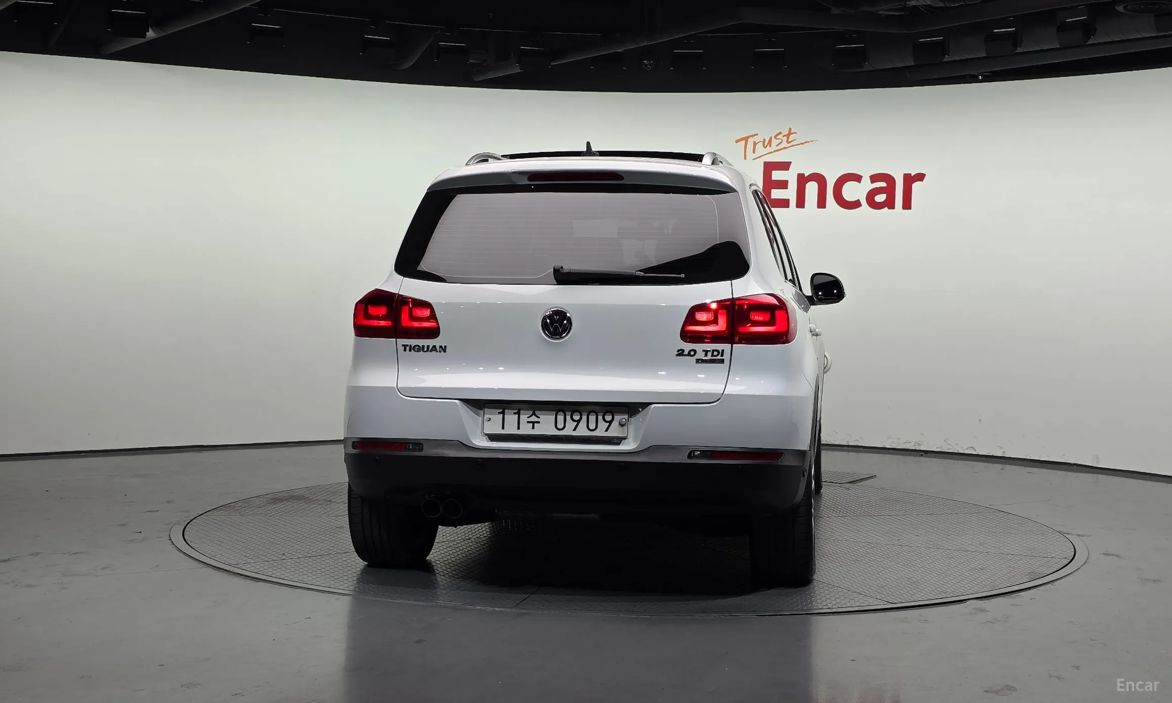 Volkswagen New Tiguan превью 4