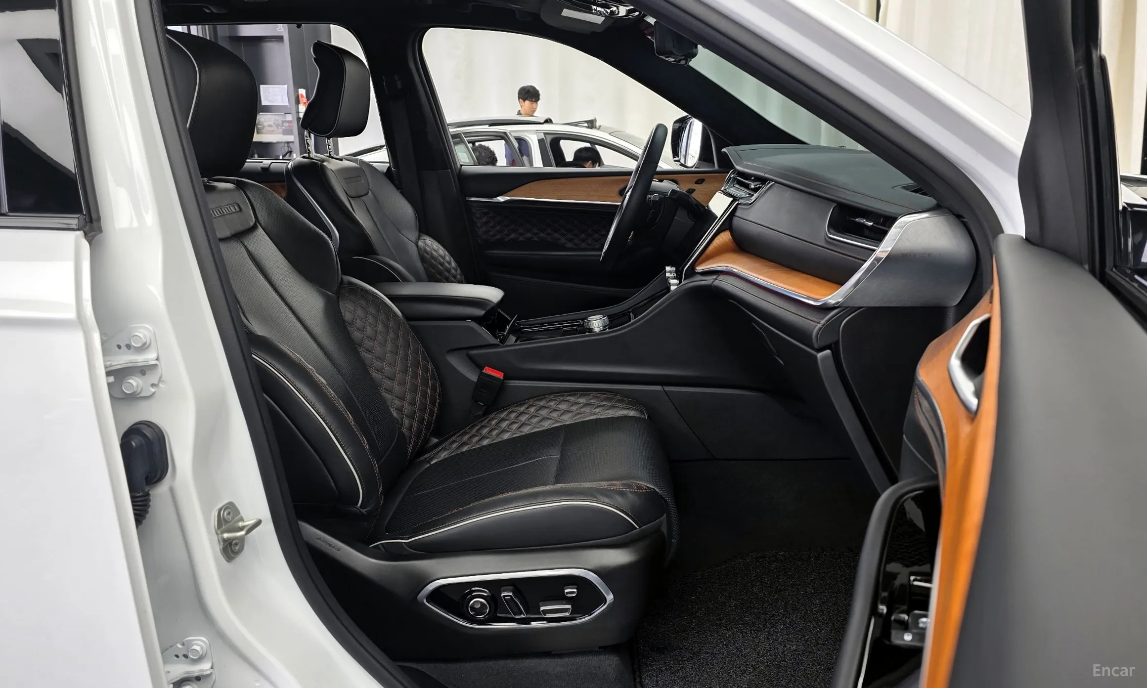 Jeep Grand Cherokee (WL) превью 11
