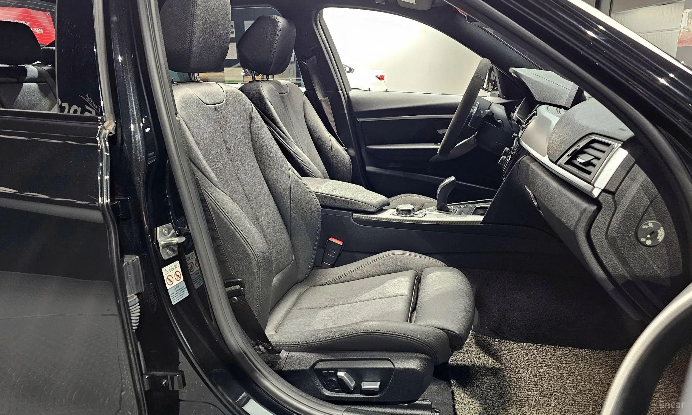 BMW 3 Series (F30) превью 10