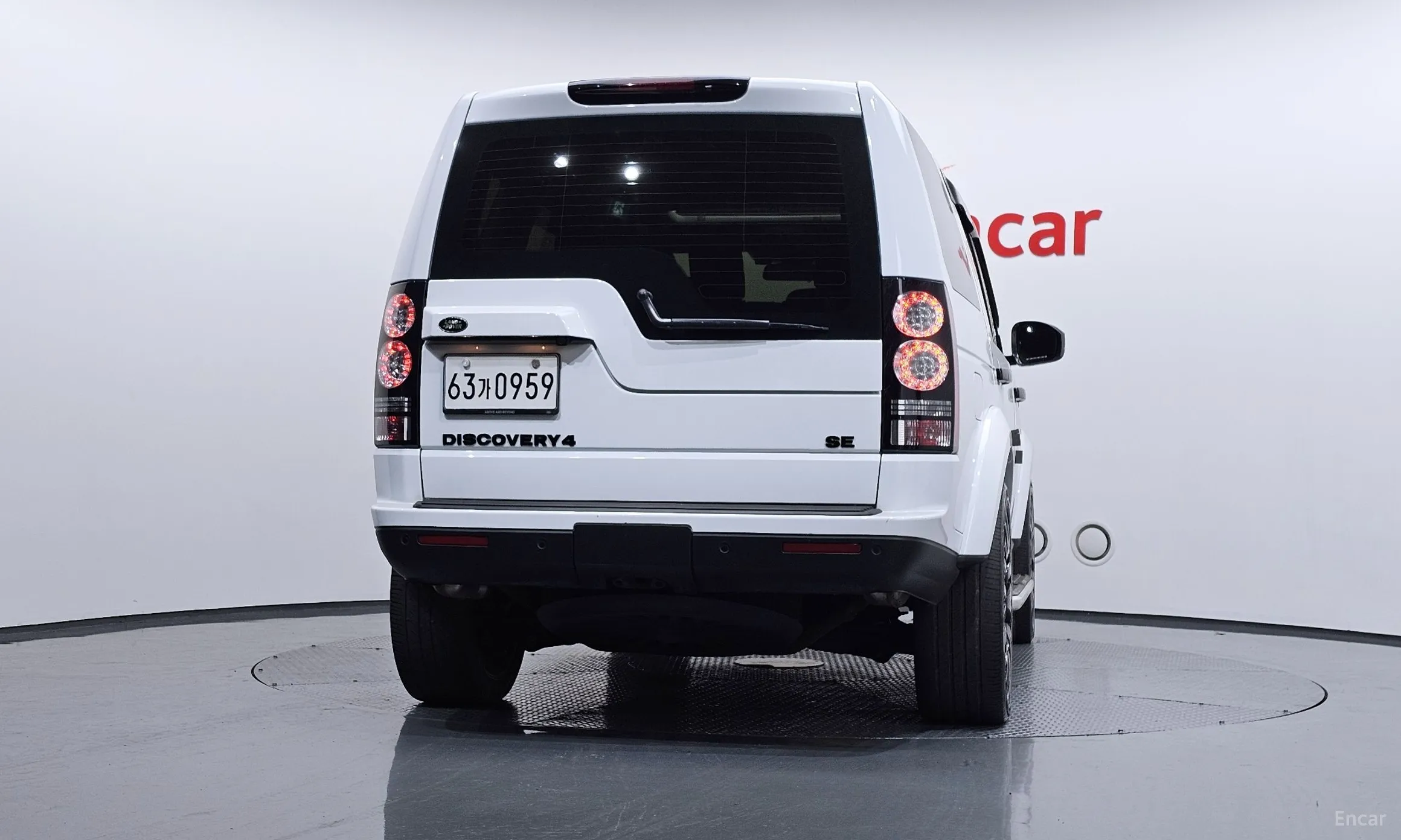 Land Rover Discovery 4 превью 4