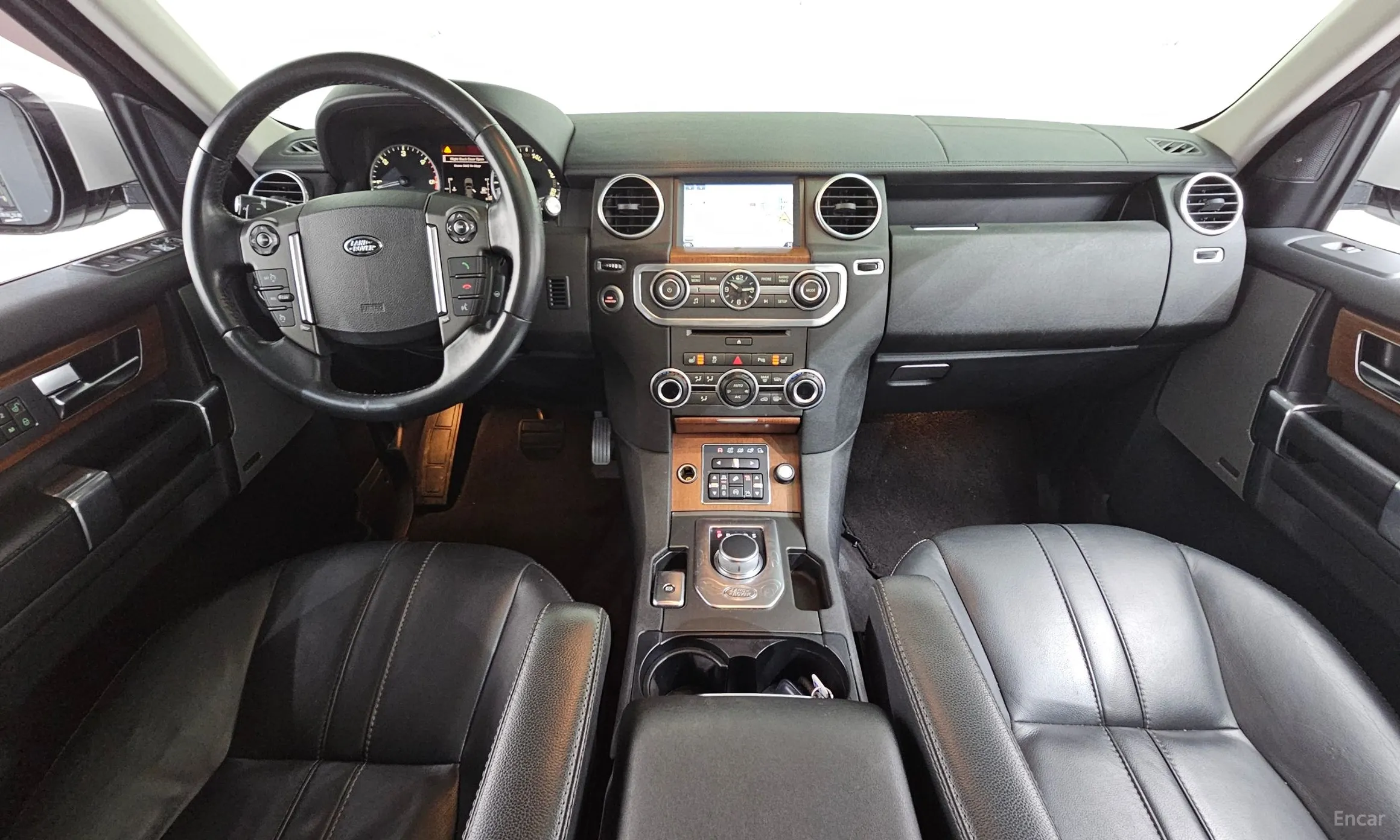 Land Rover Discovery 4 превью 7