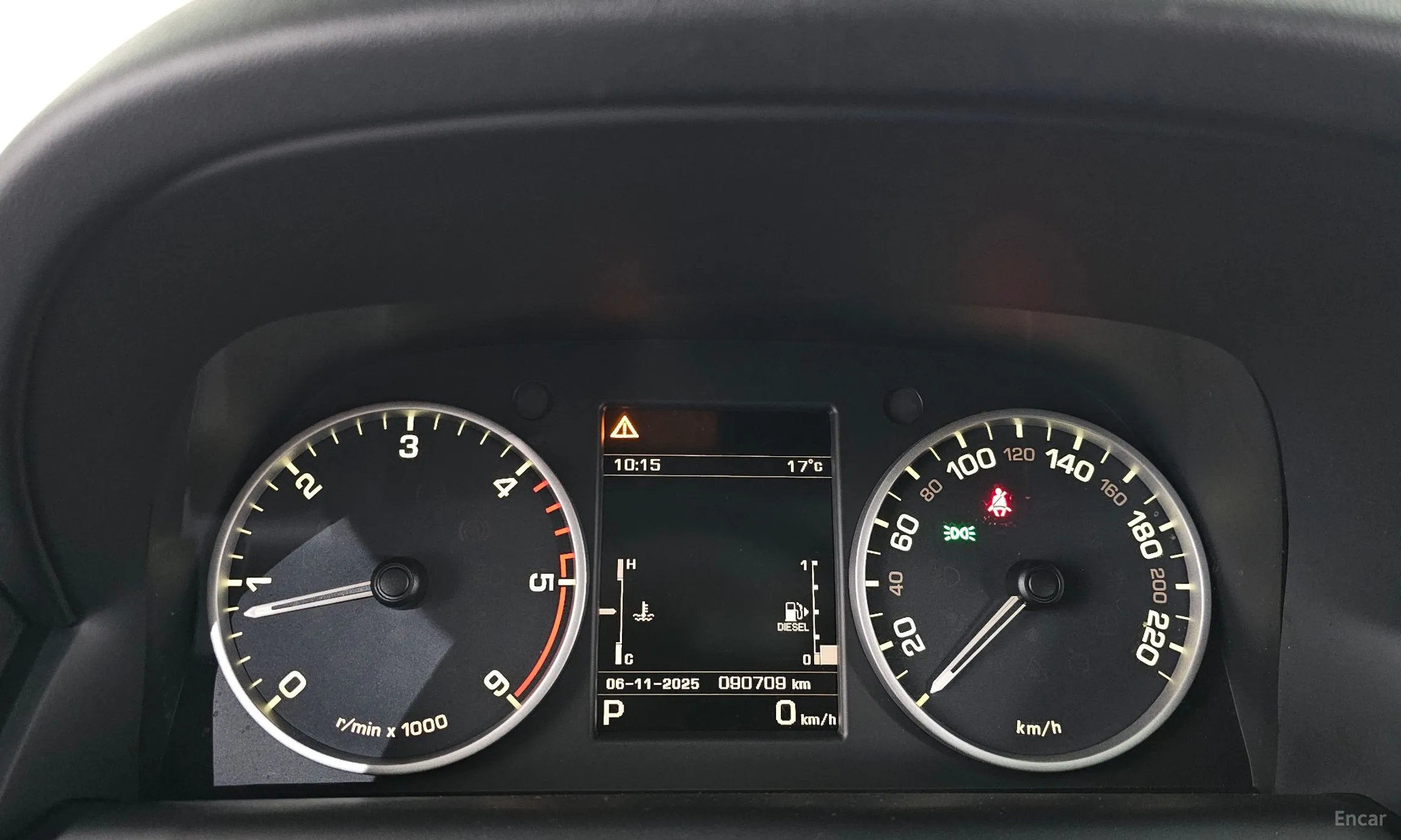 Land Rover Discovery 4 превью 8