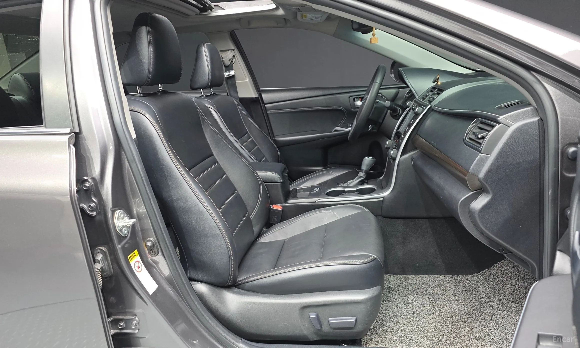 Toyota New Camry превью 11