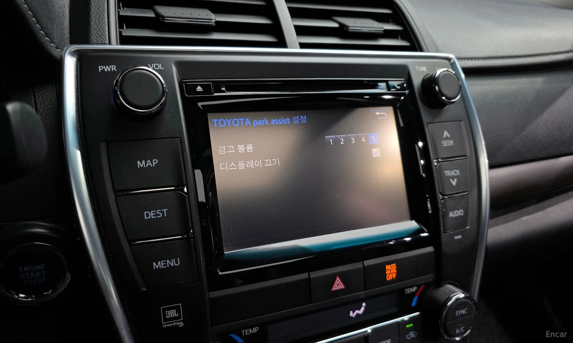 Toyota New Camry превью 16