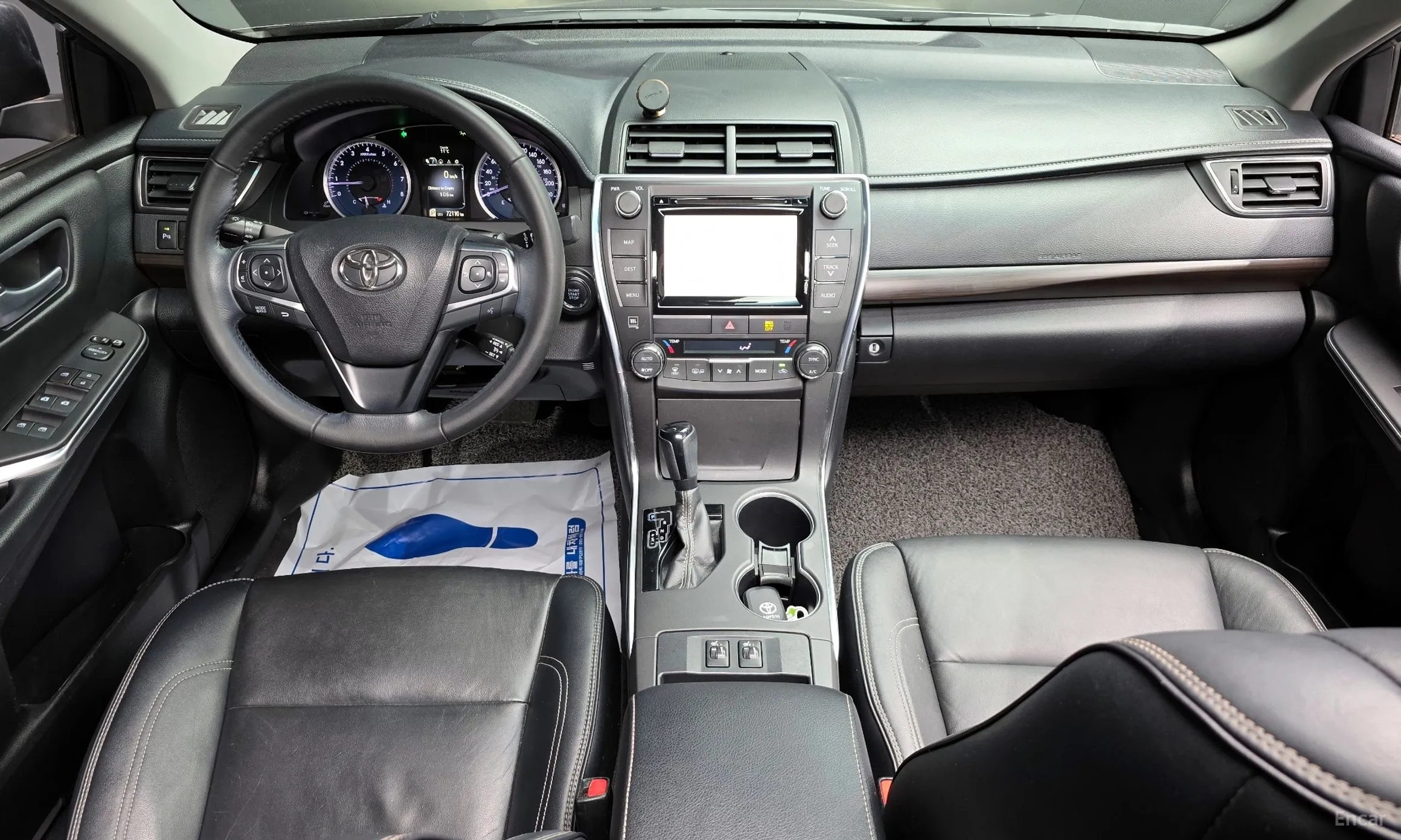 Toyota New Camry превью 7