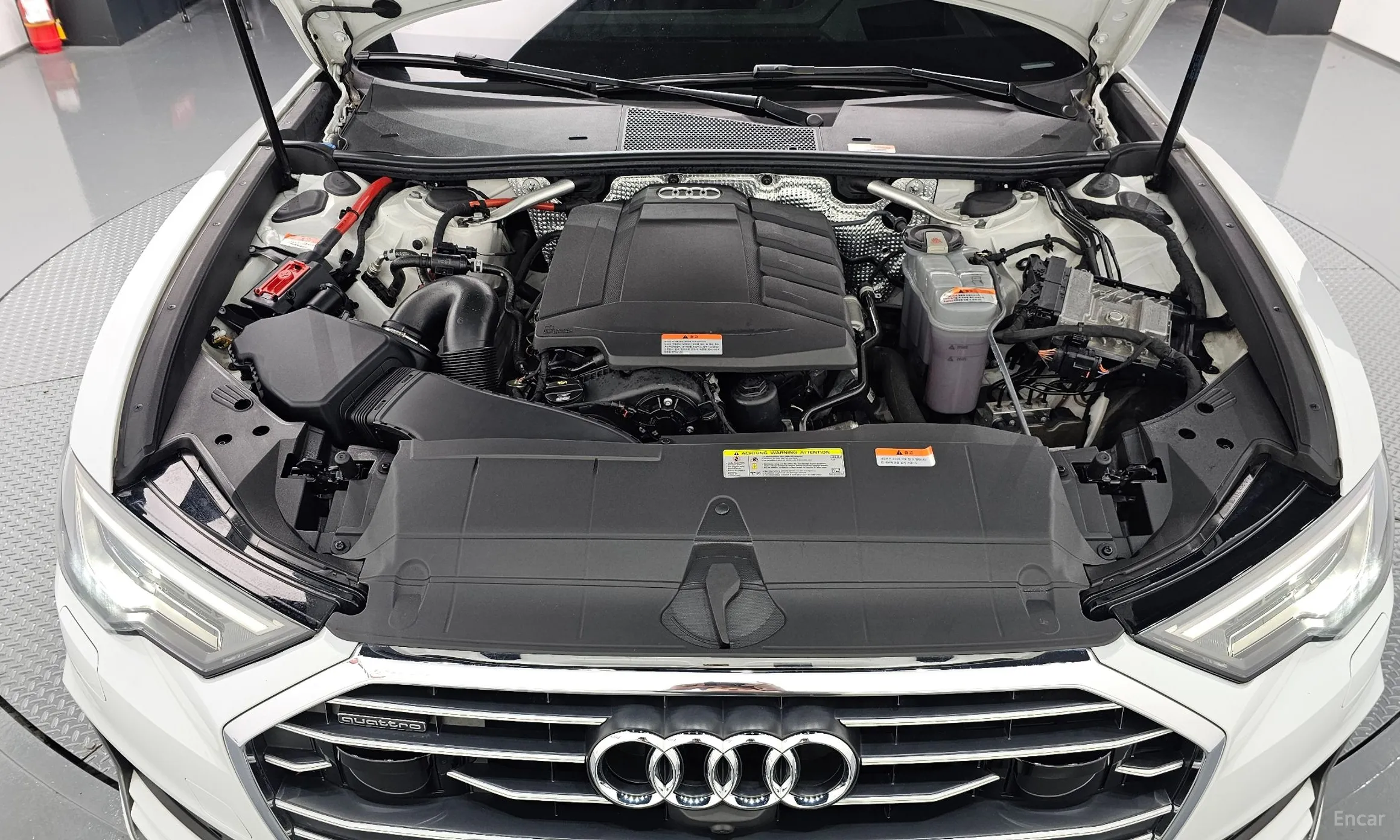 Audi A6 (C8) превью 6