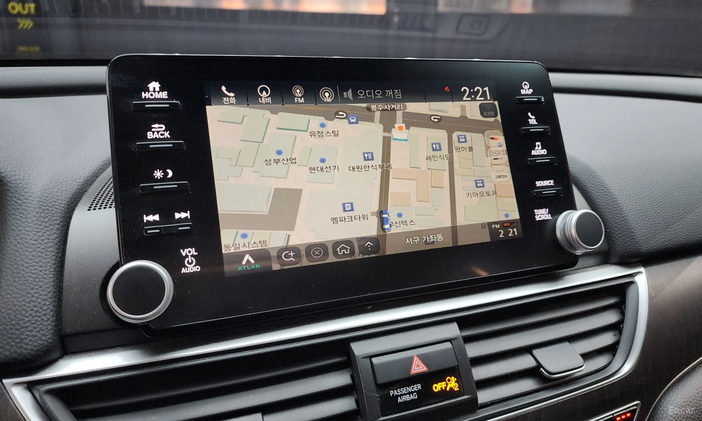 Honda Accord 10th Generation превью 14