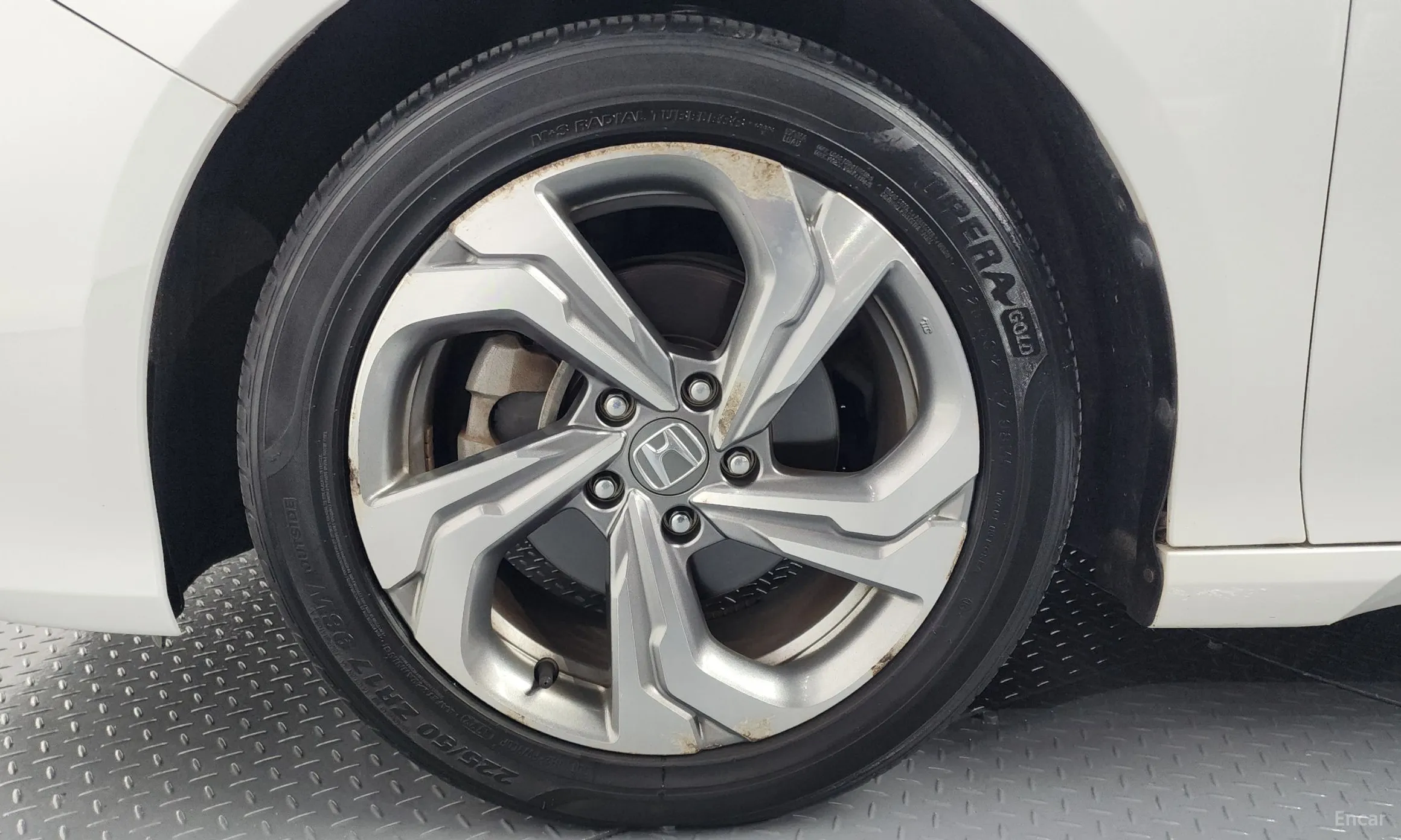 Honda Accord 10th Generation превью 5