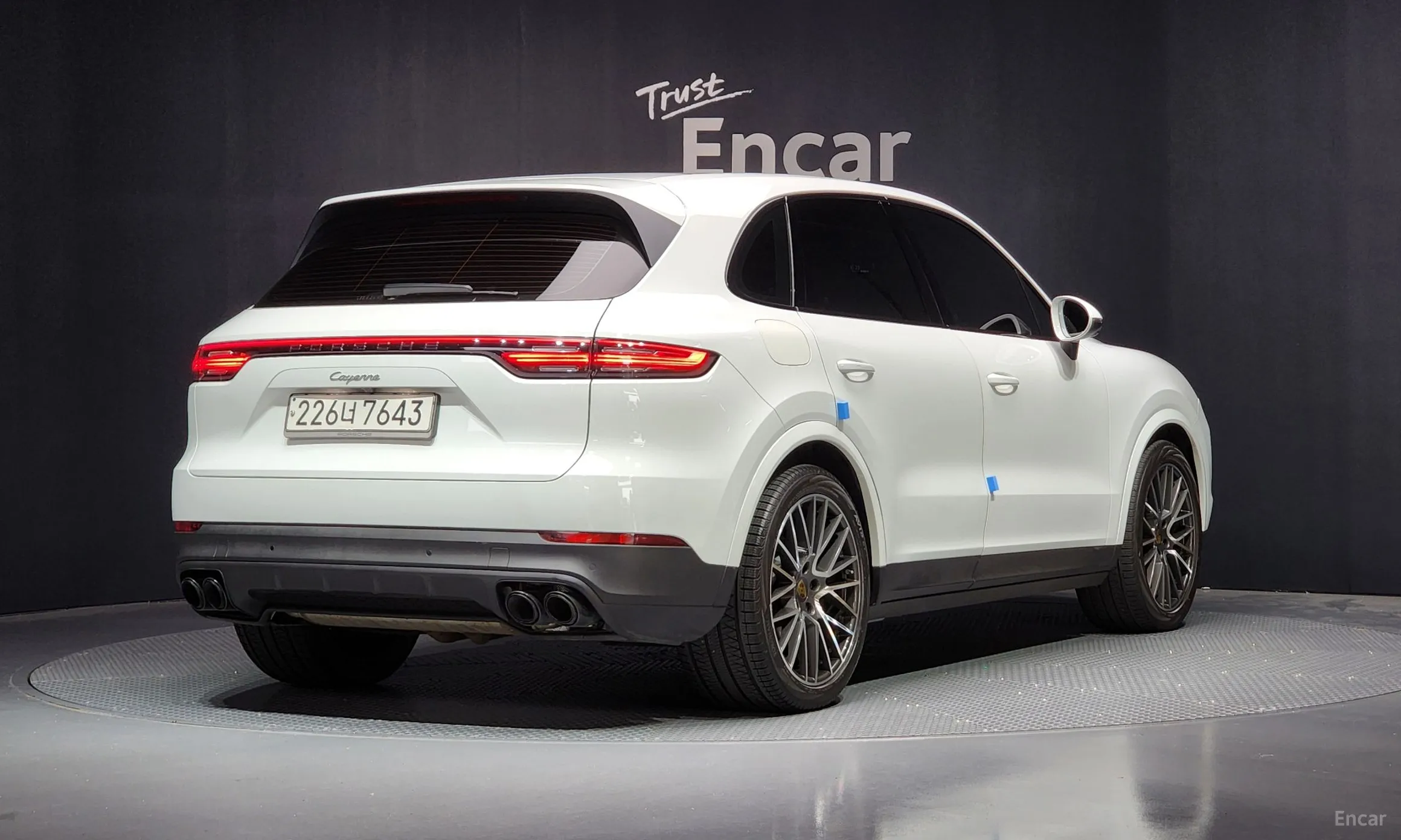Porsche Cayenne (PO536) превью 2