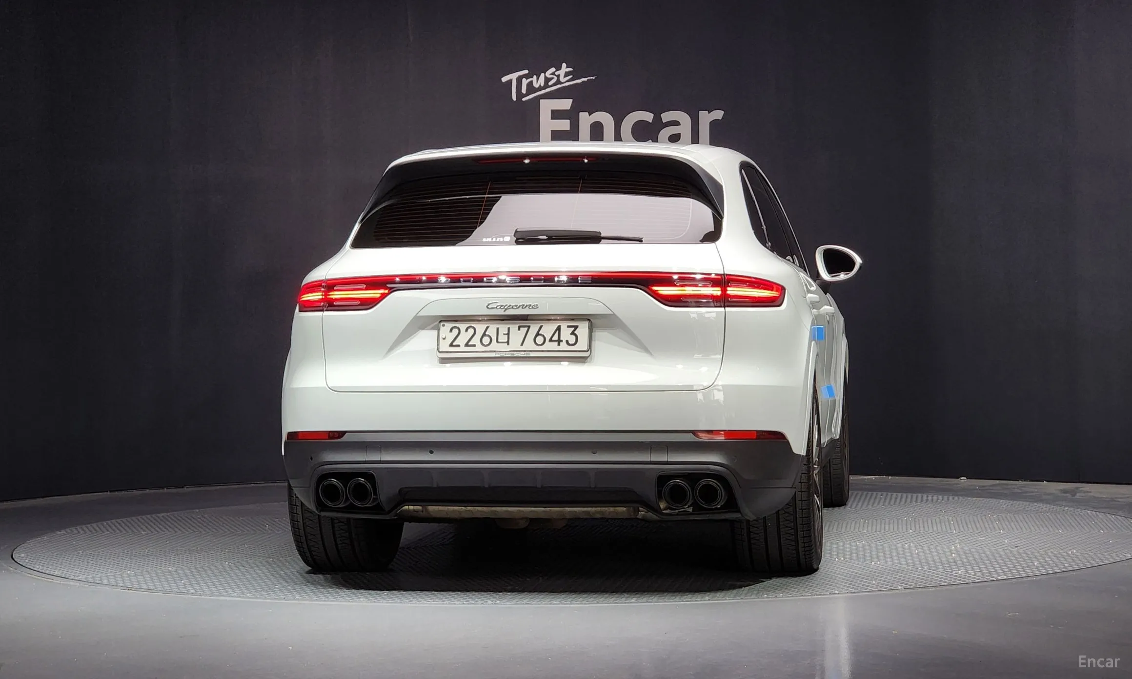 Porsche Cayenne (PO536) превью 4